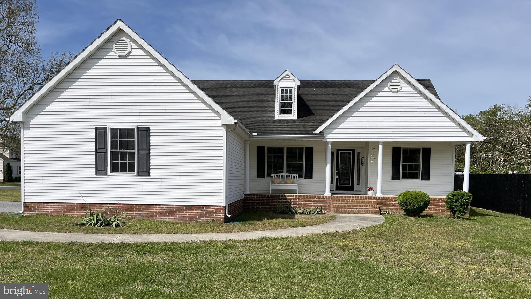 EAST FIELD - Residential