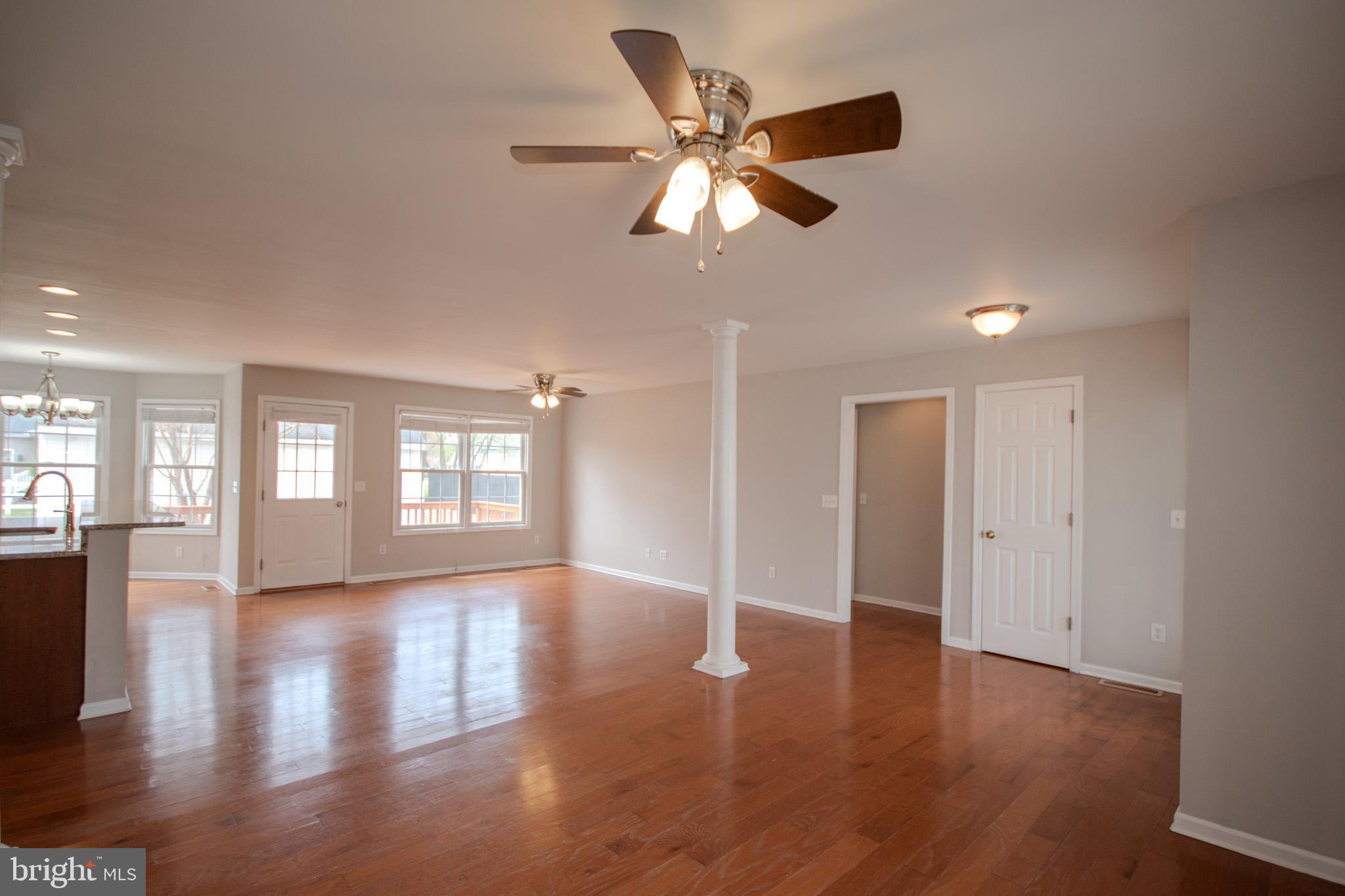 EAST FIELD - Residential