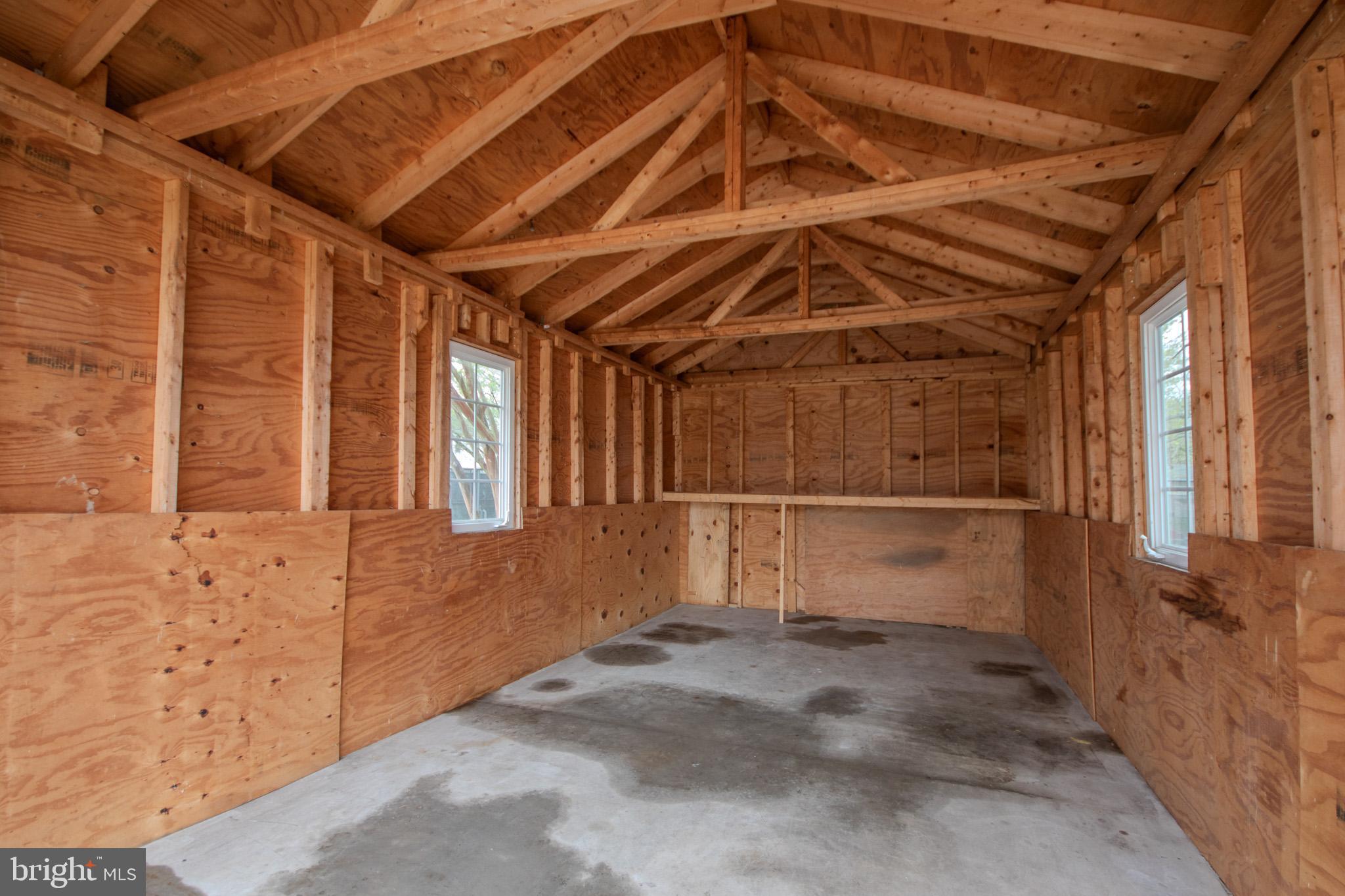 EAST FIELD - Residential