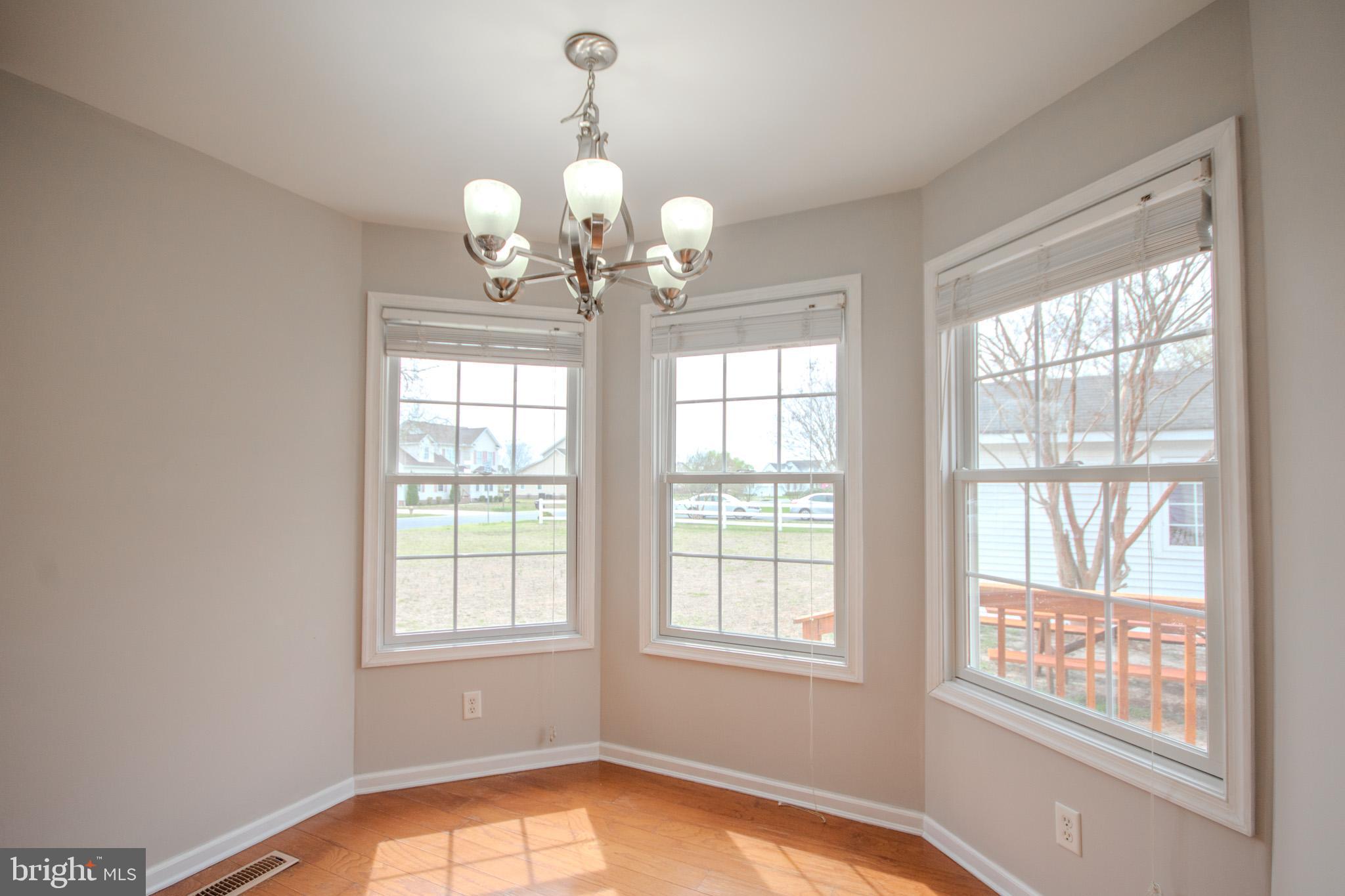 EAST FIELD - Residential