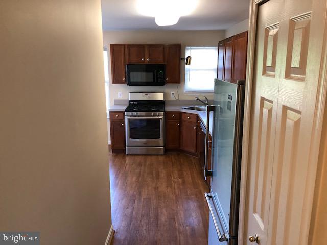 TAYLOR RIDGE - Residential Lease