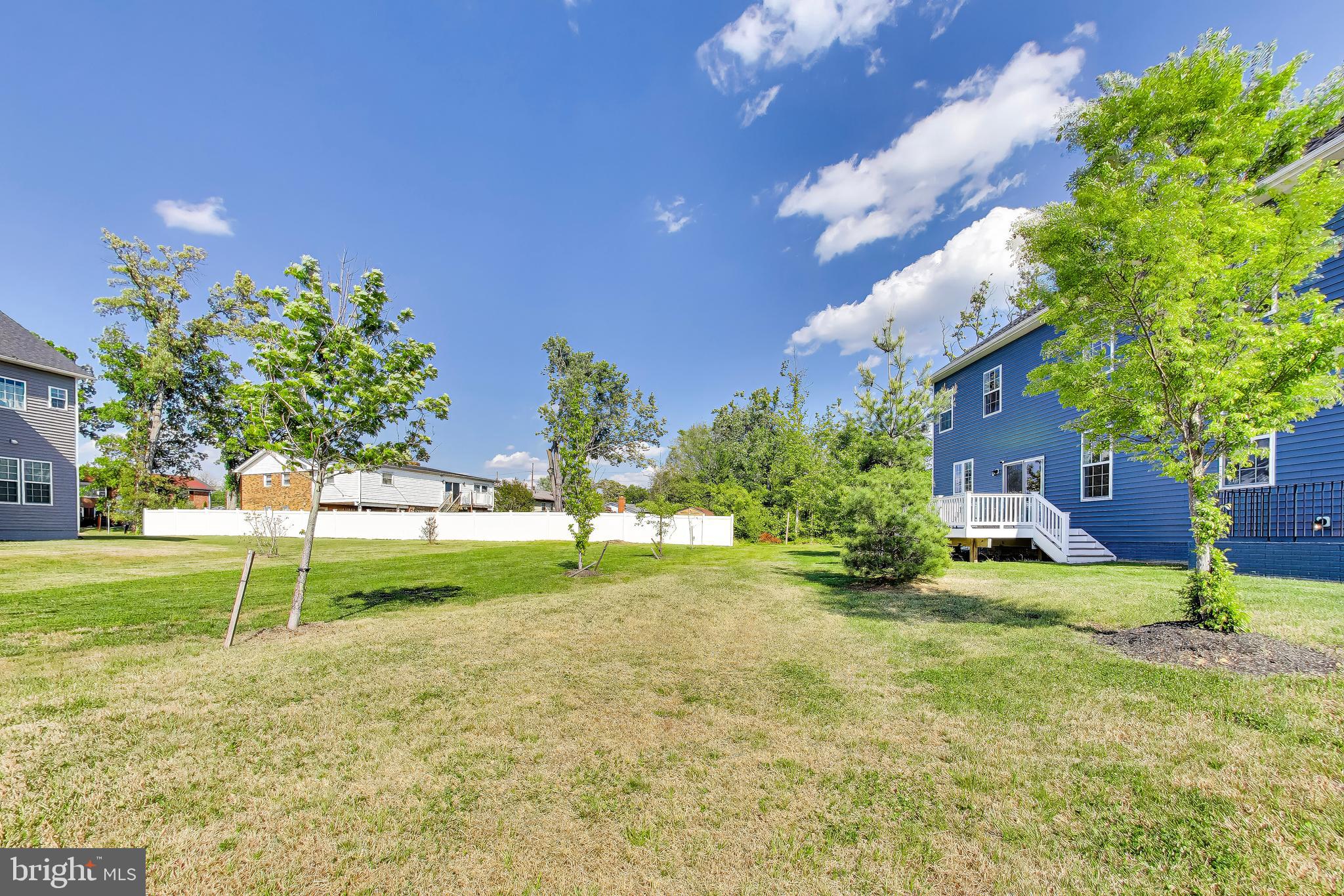 SPRING RIDGE - Residential