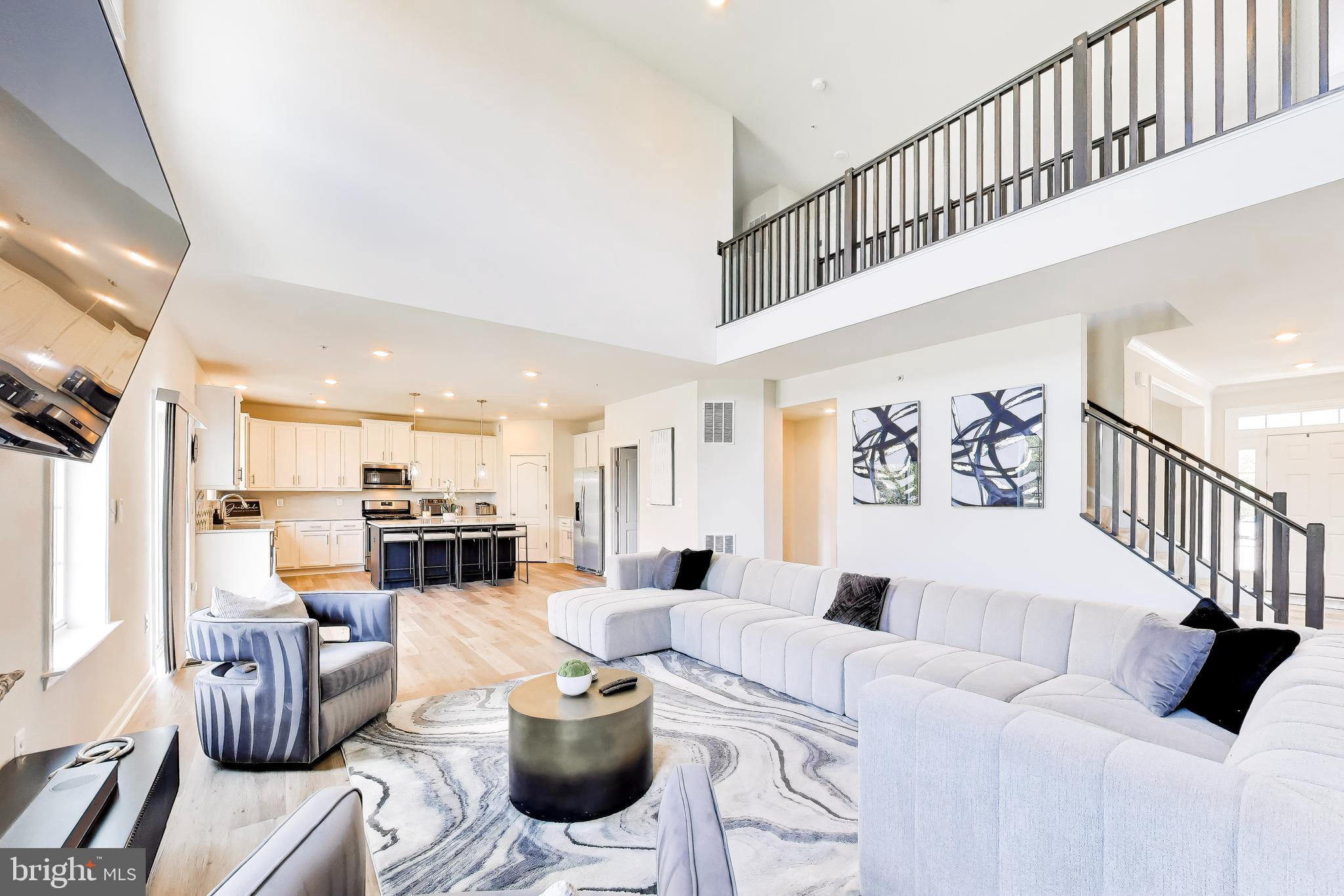 SPRING RIDGE - Residential
