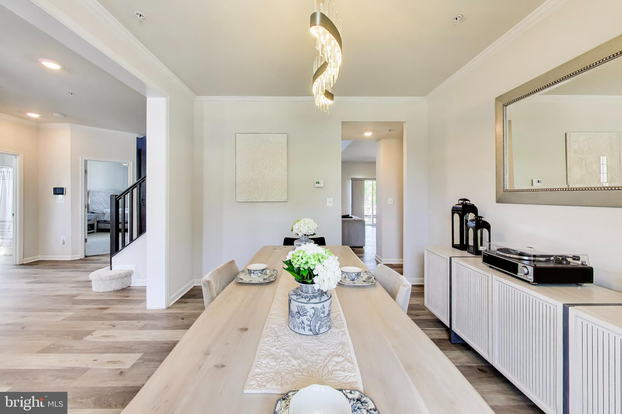 SPRING RIDGE - Residential