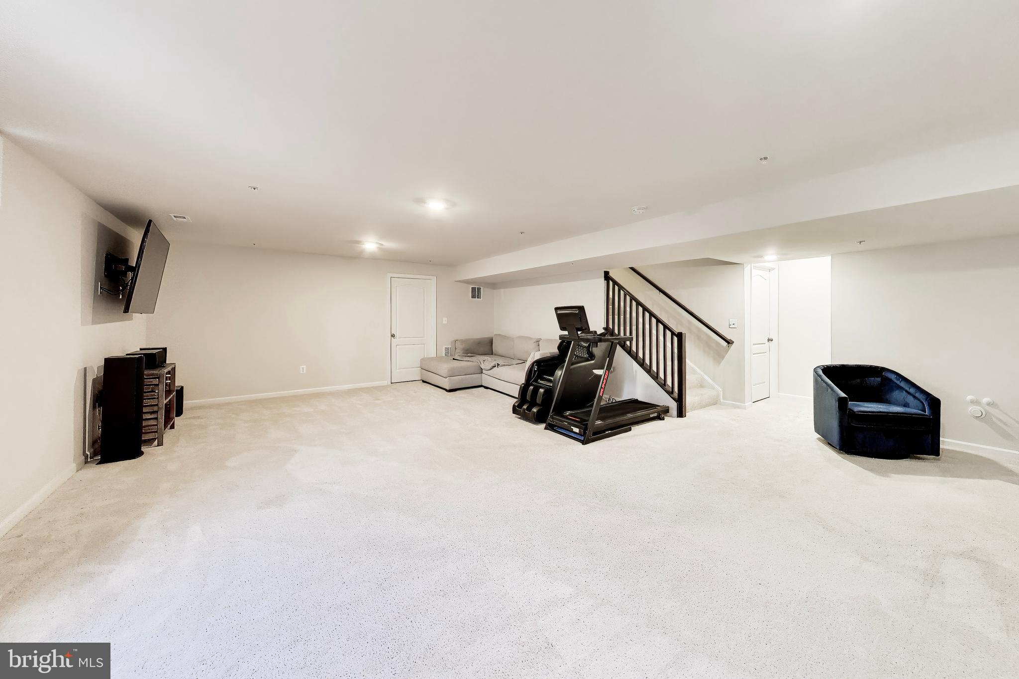 SPRING RIDGE - Residential