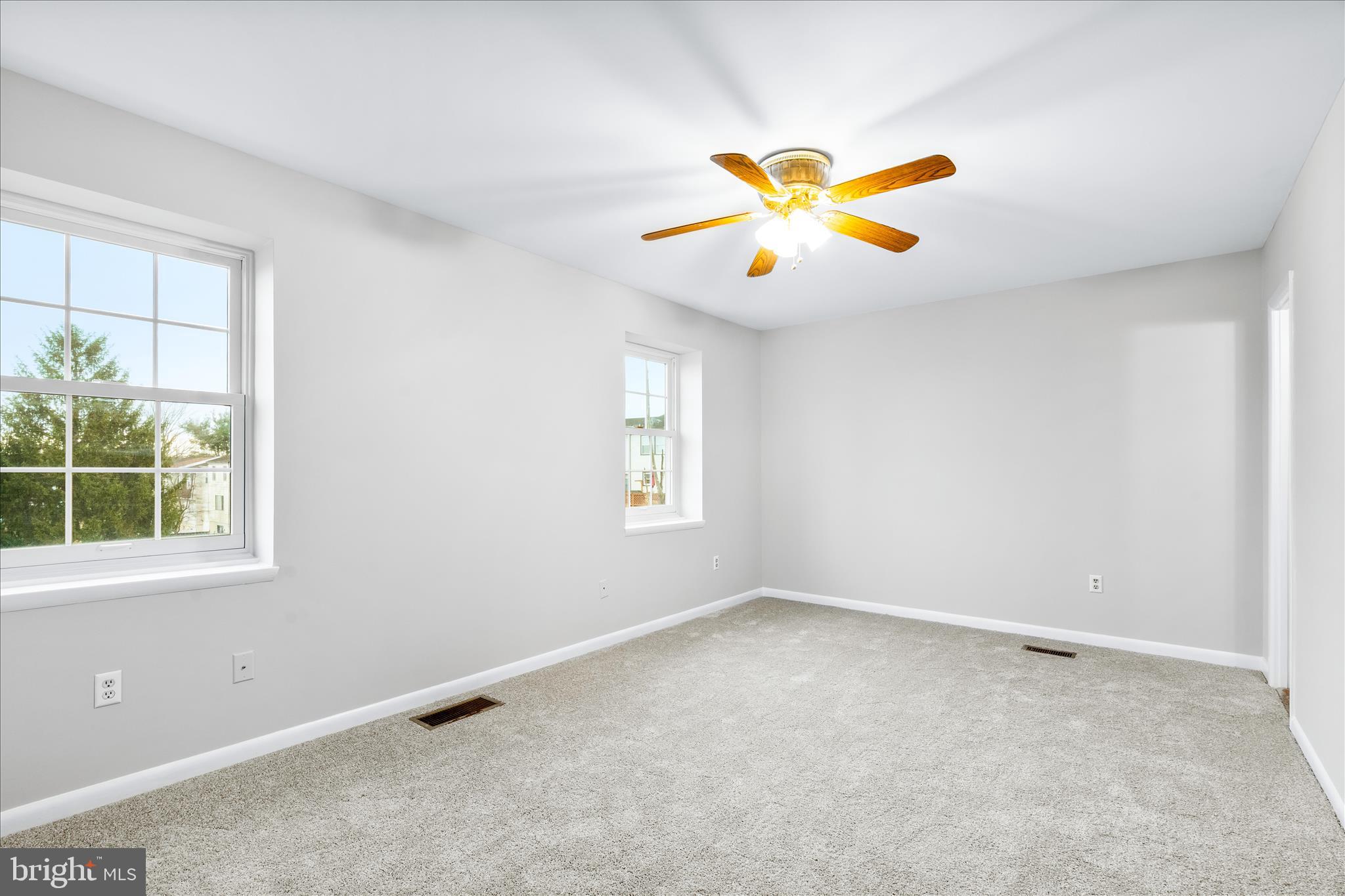 DISCOVERY - Residential