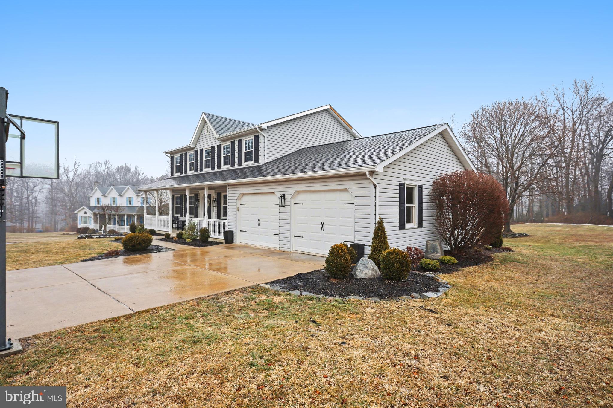 655 RED FOX COURT