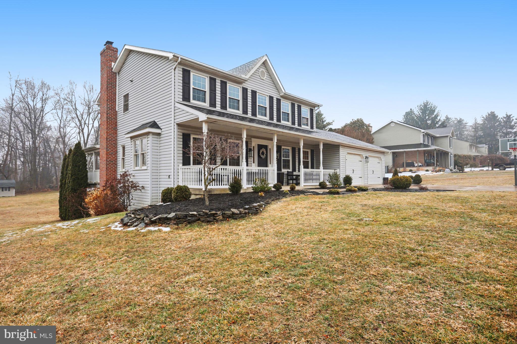 655 RED FOX COURT