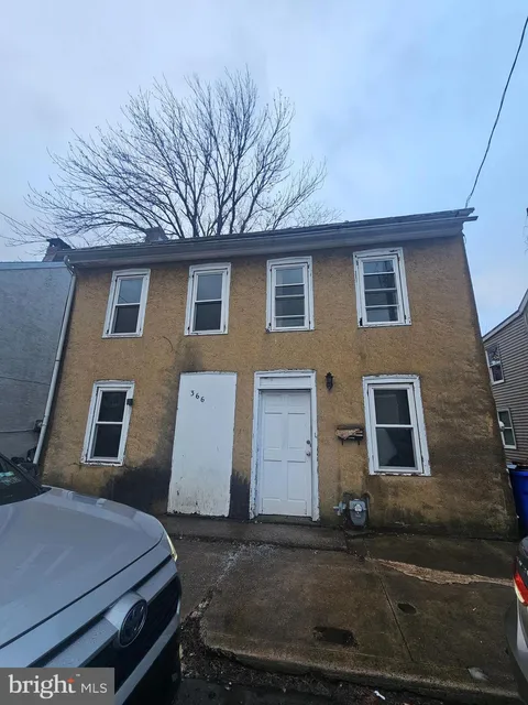366 Apple Street, Pottstown, PA MLS: PAMC2131166