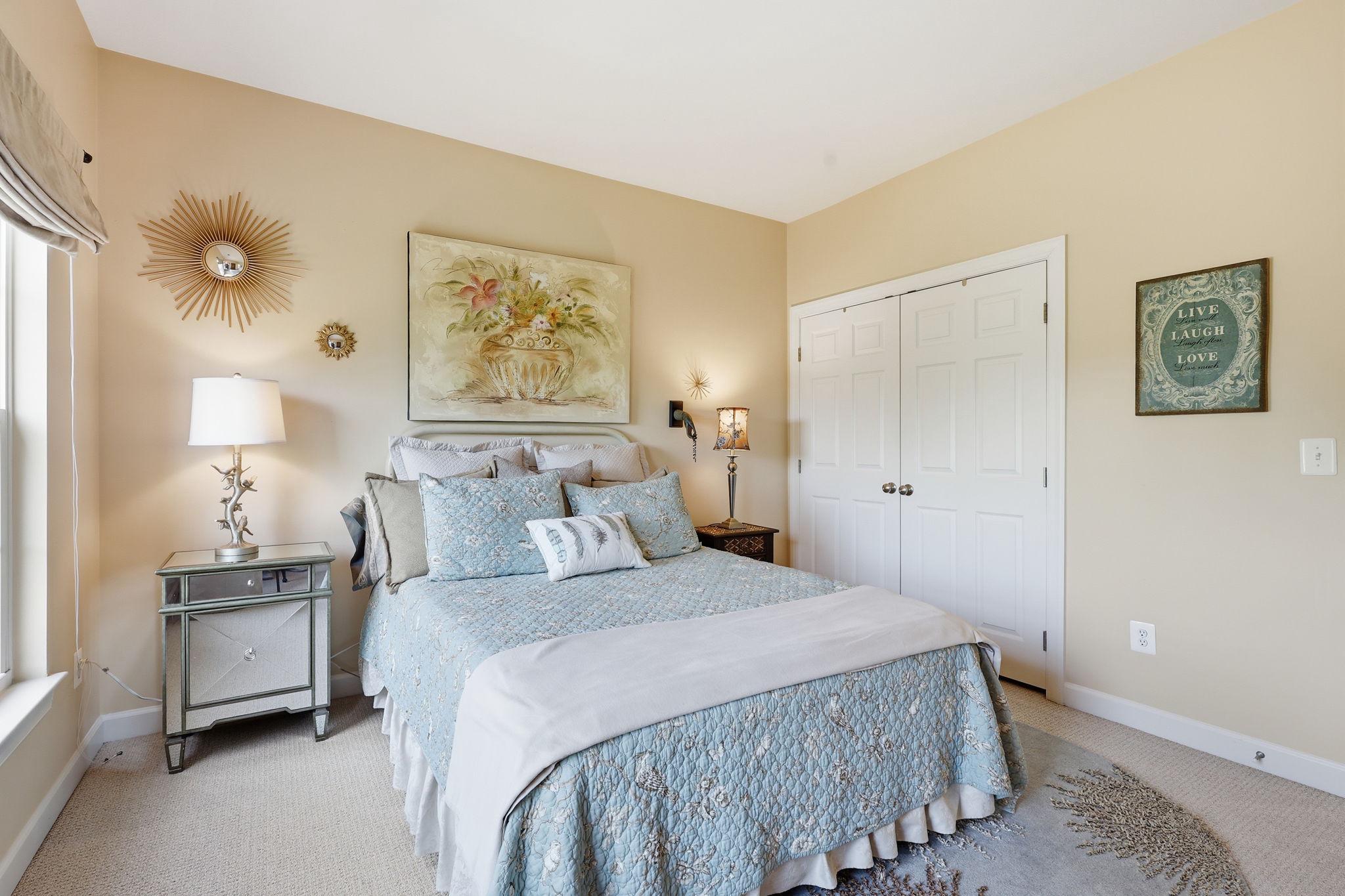 BROOKSIDE - Residential