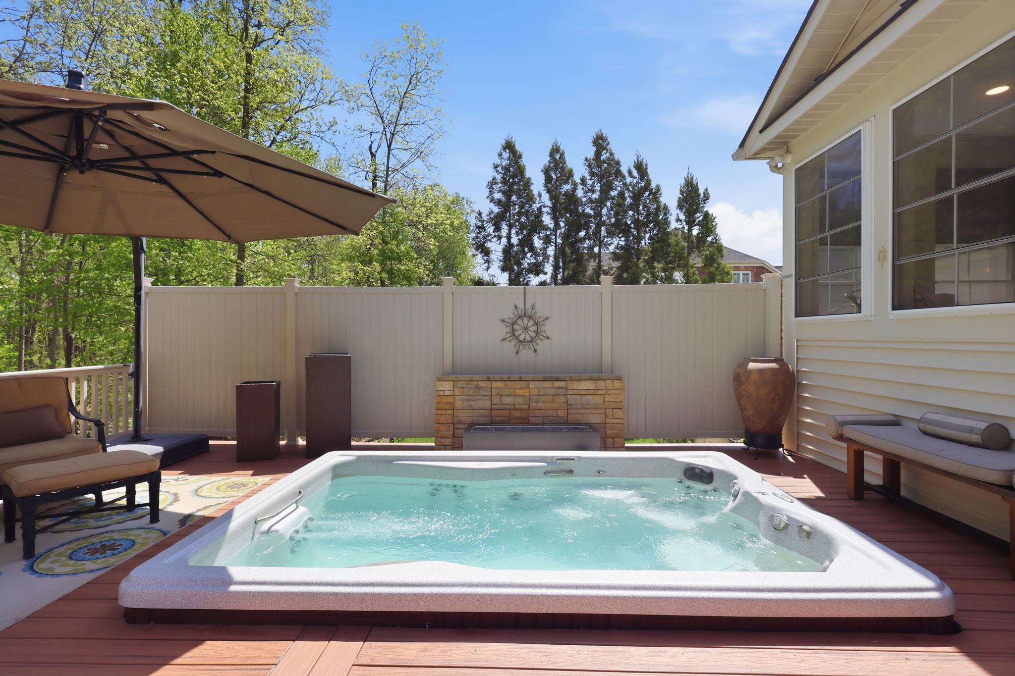 BROOKSIDE - Residential