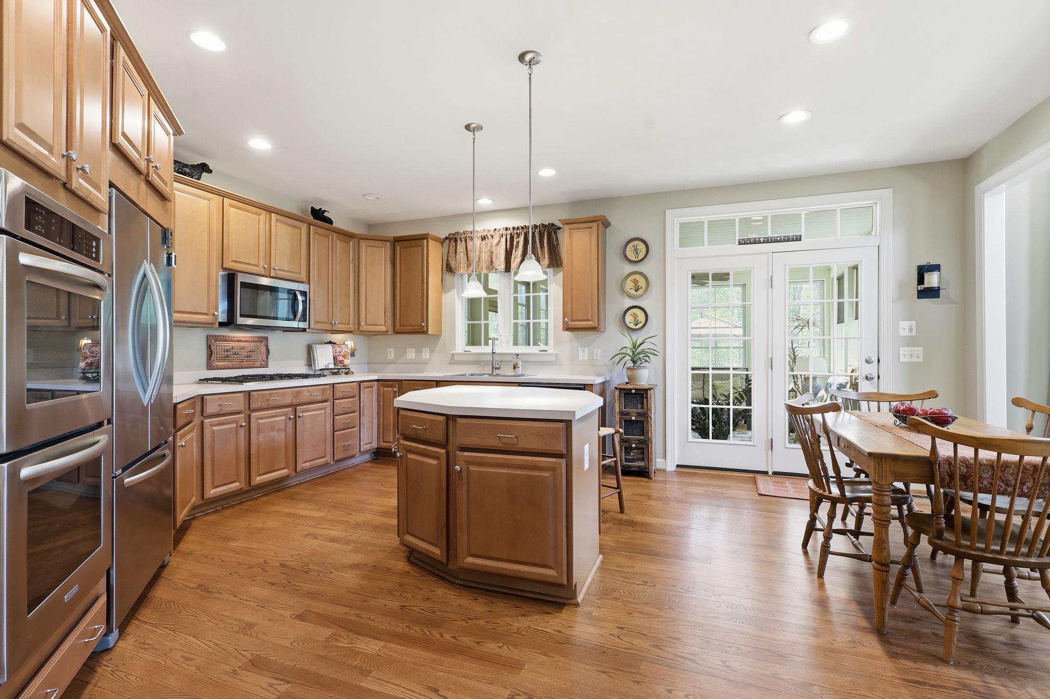 BROOKSIDE - Residential