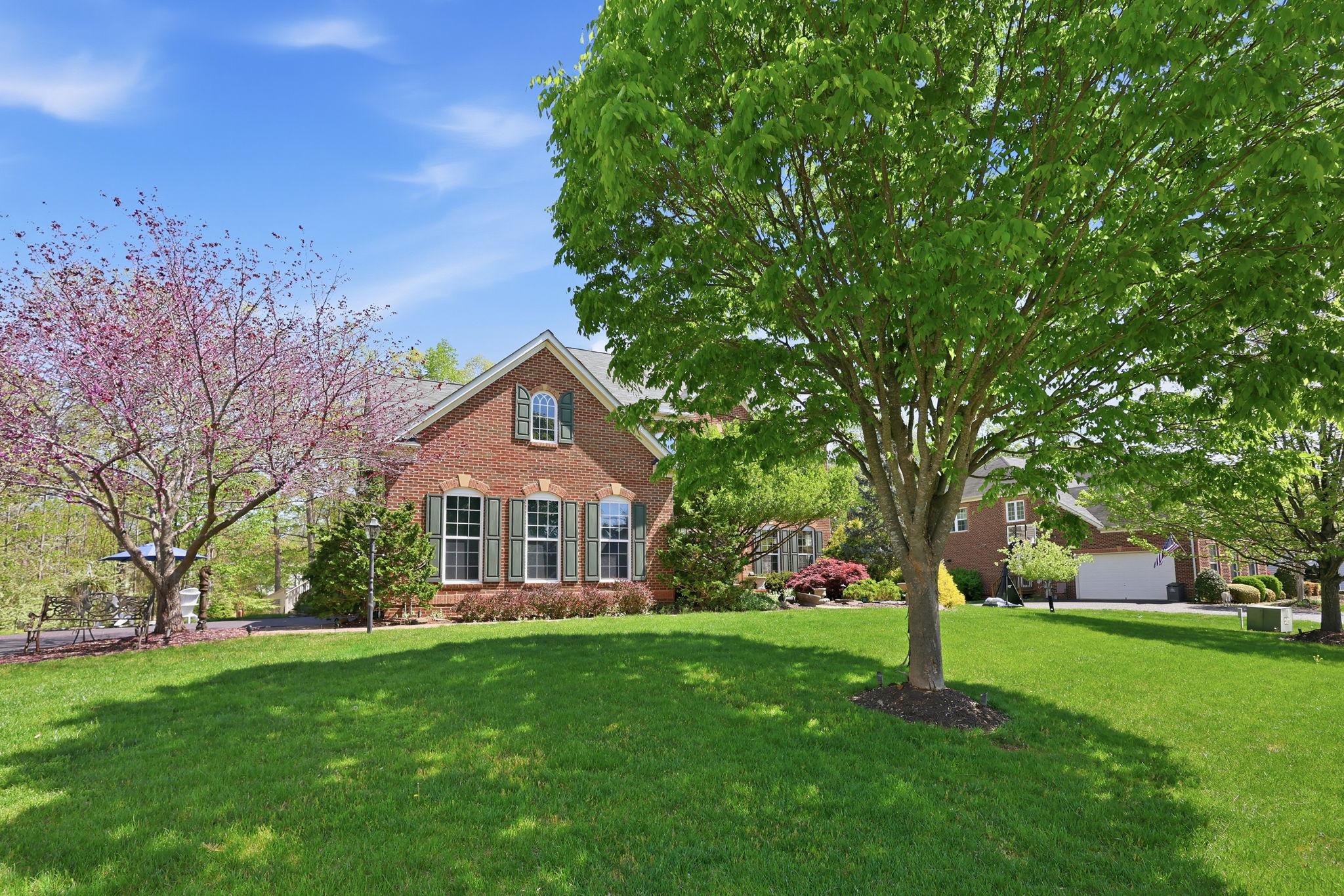 BROOKSIDE - Residential