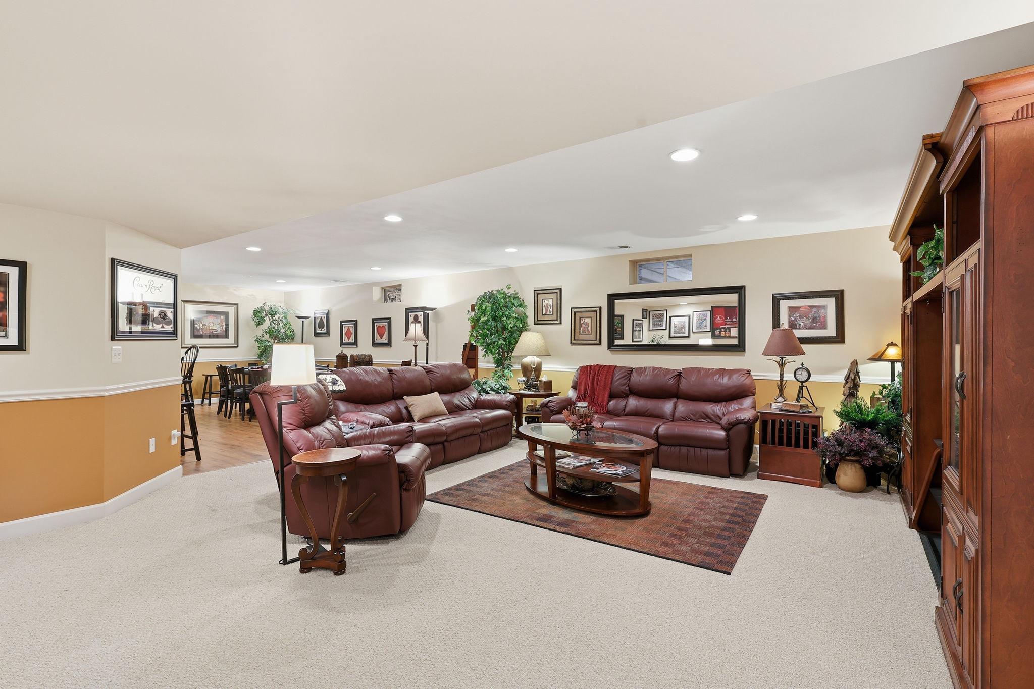 BROOKSIDE - Residential