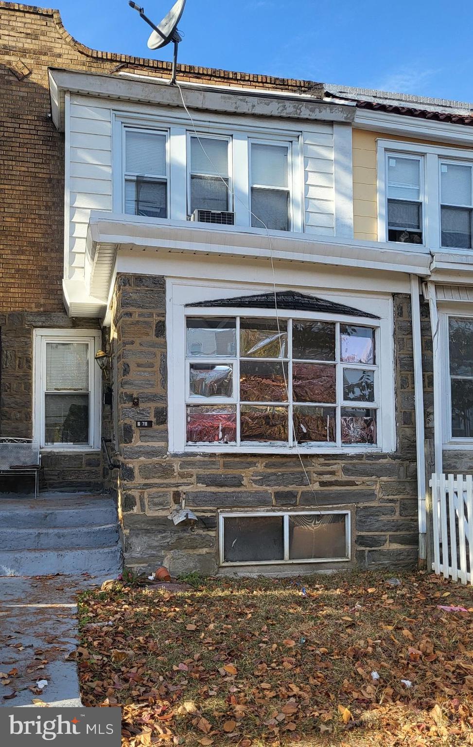 ELMWOOD PARK - Residential