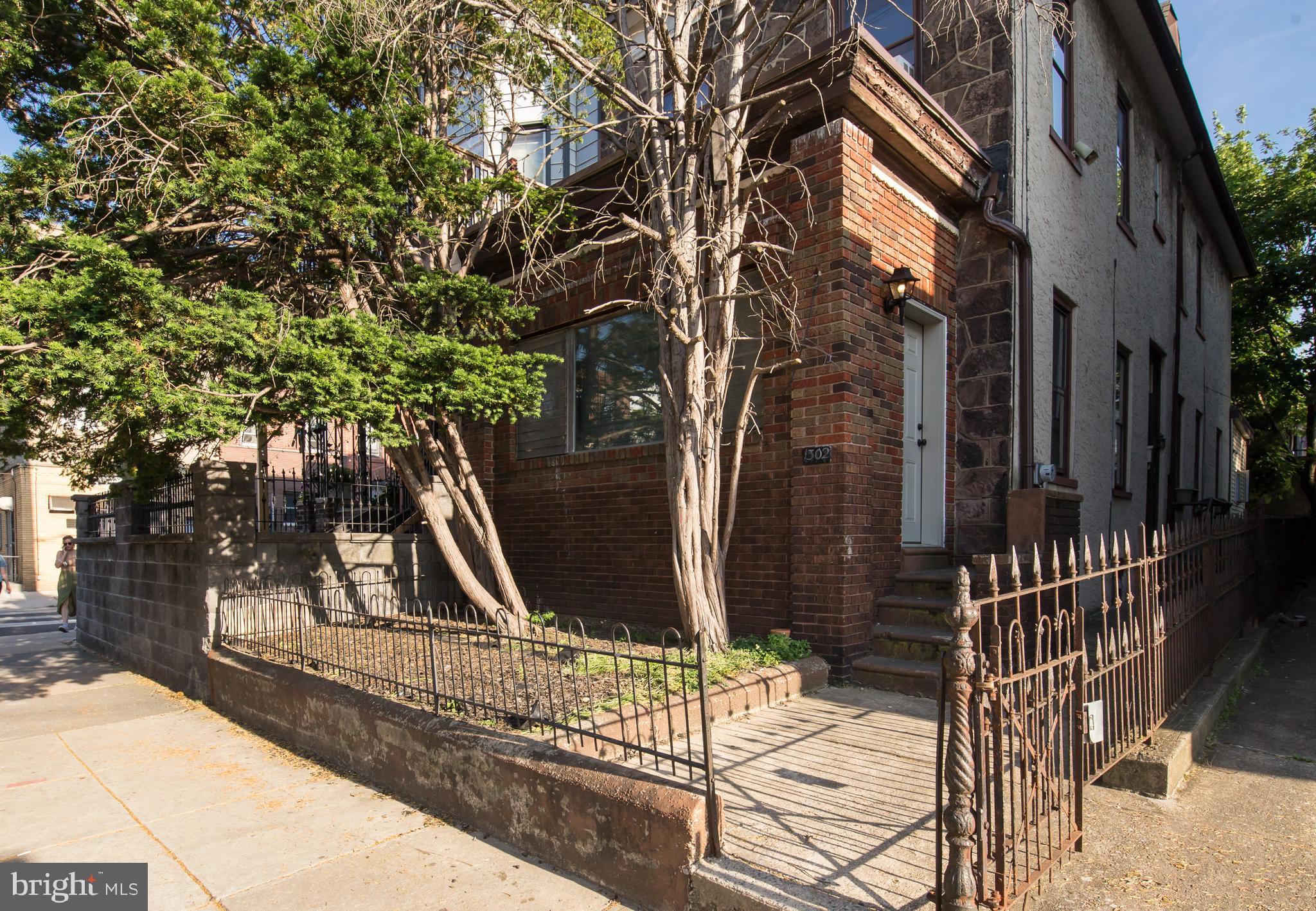 PASSYUNK SQUARE - Residential