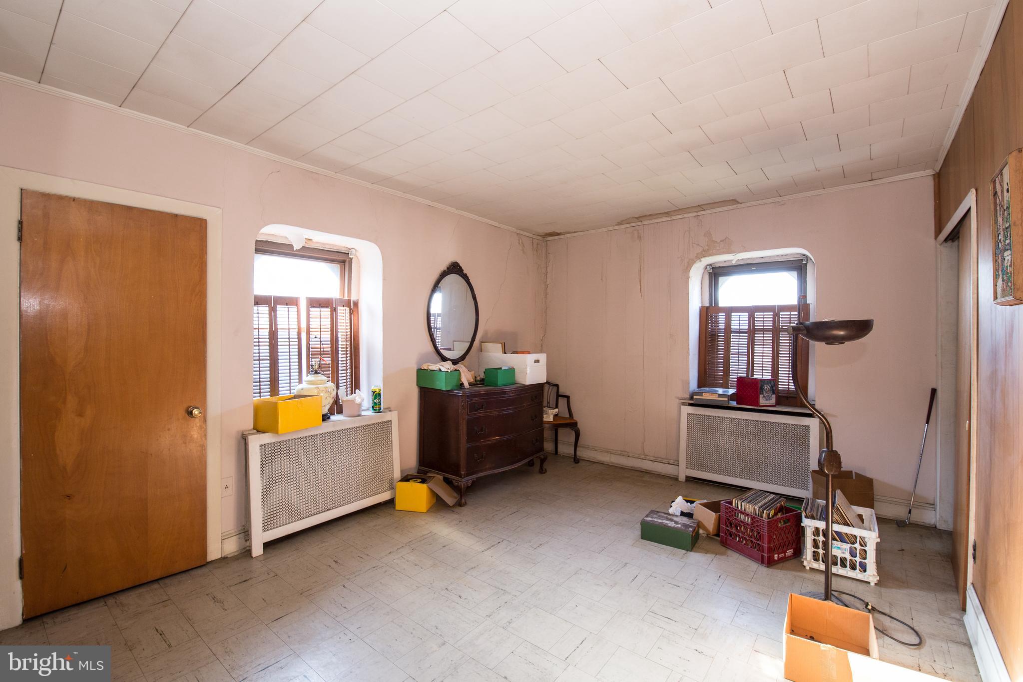 PASSYUNK SQUARE - Residential