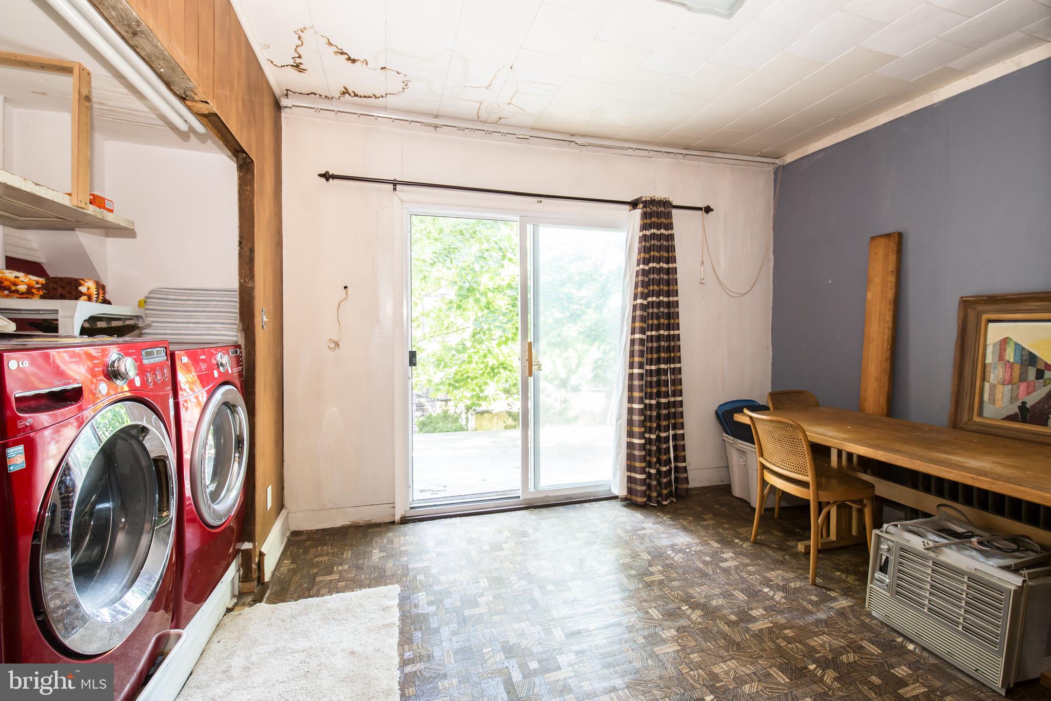 PASSYUNK SQUARE - Residential