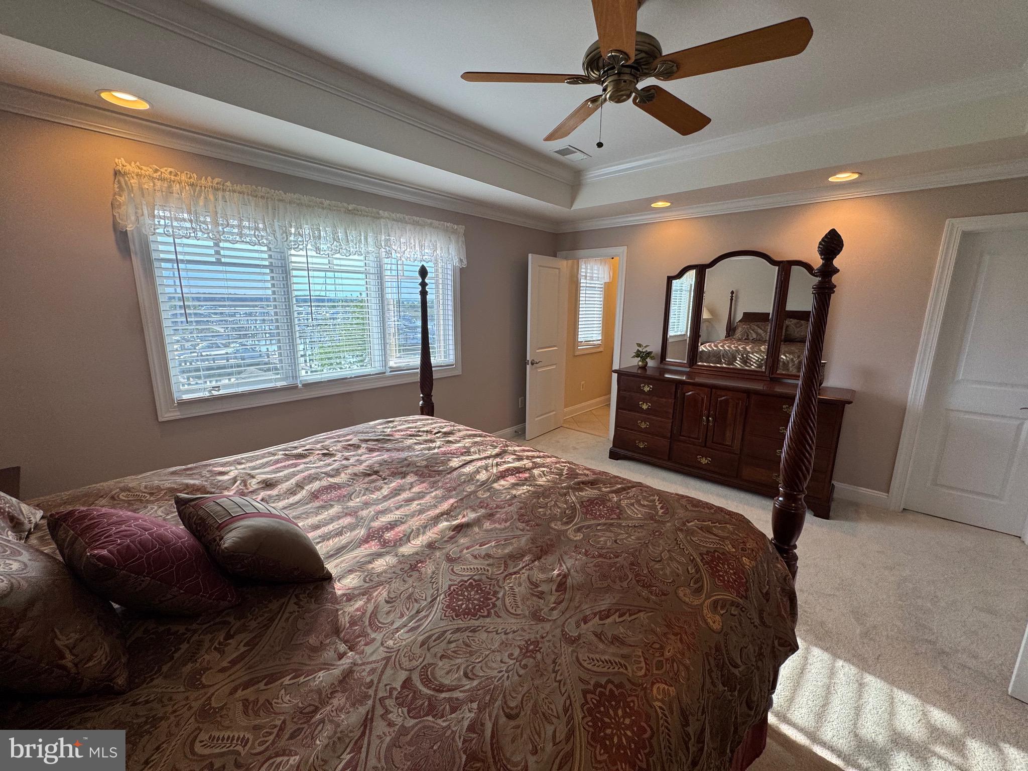 NARROWS POINTE - Residential