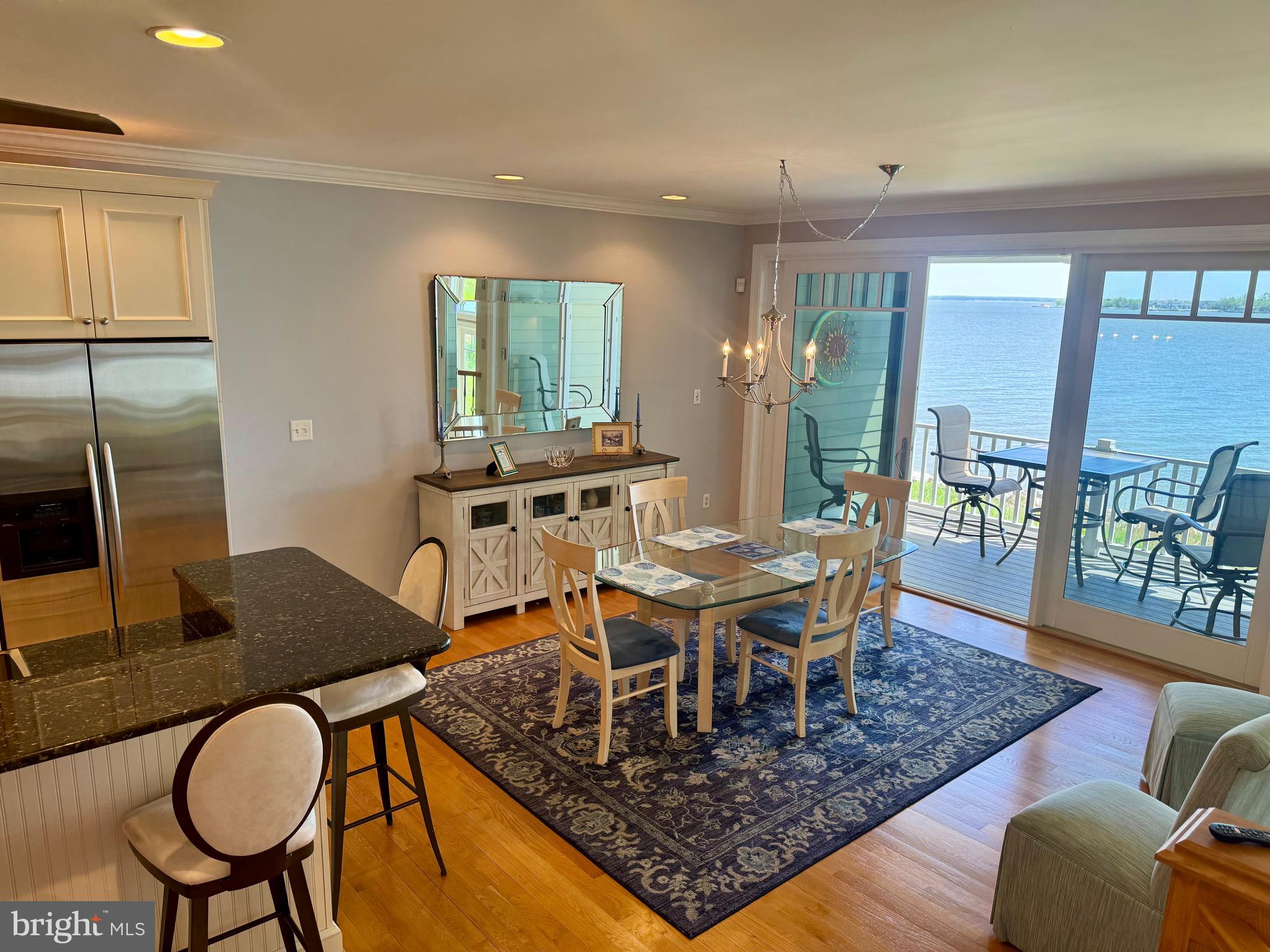 NARROWS POINTE - Residential