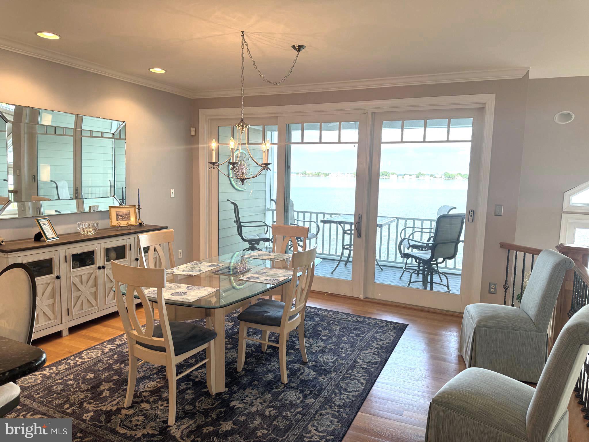 NARROWS POINTE - Residential