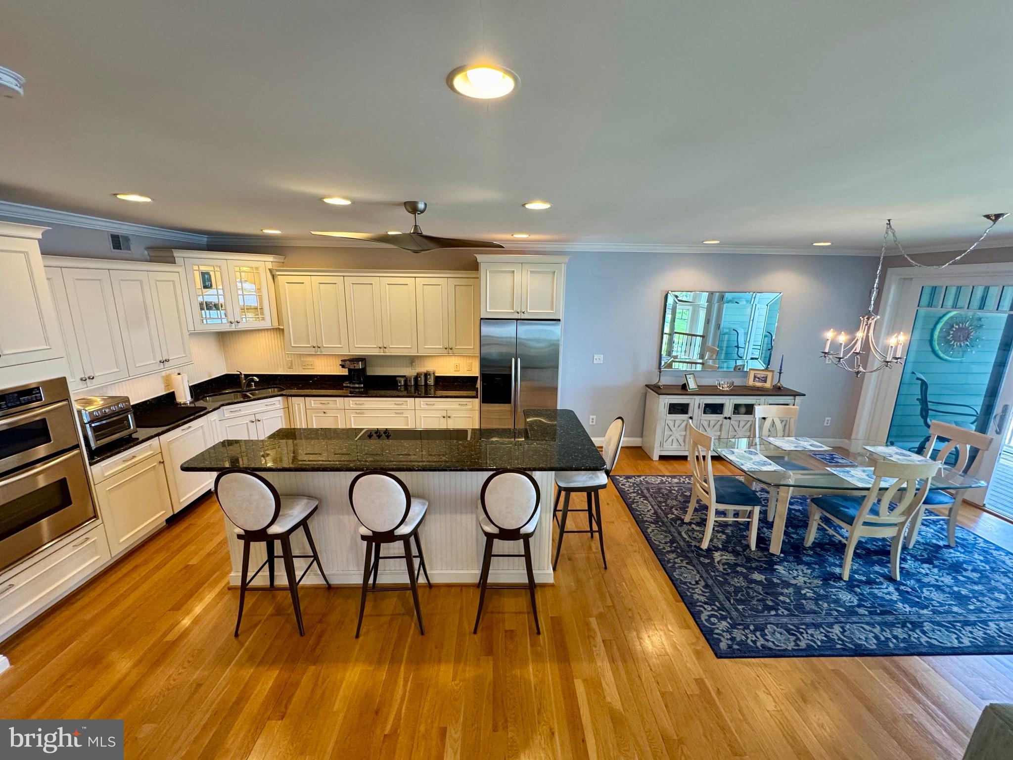 NARROWS POINTE - Residential