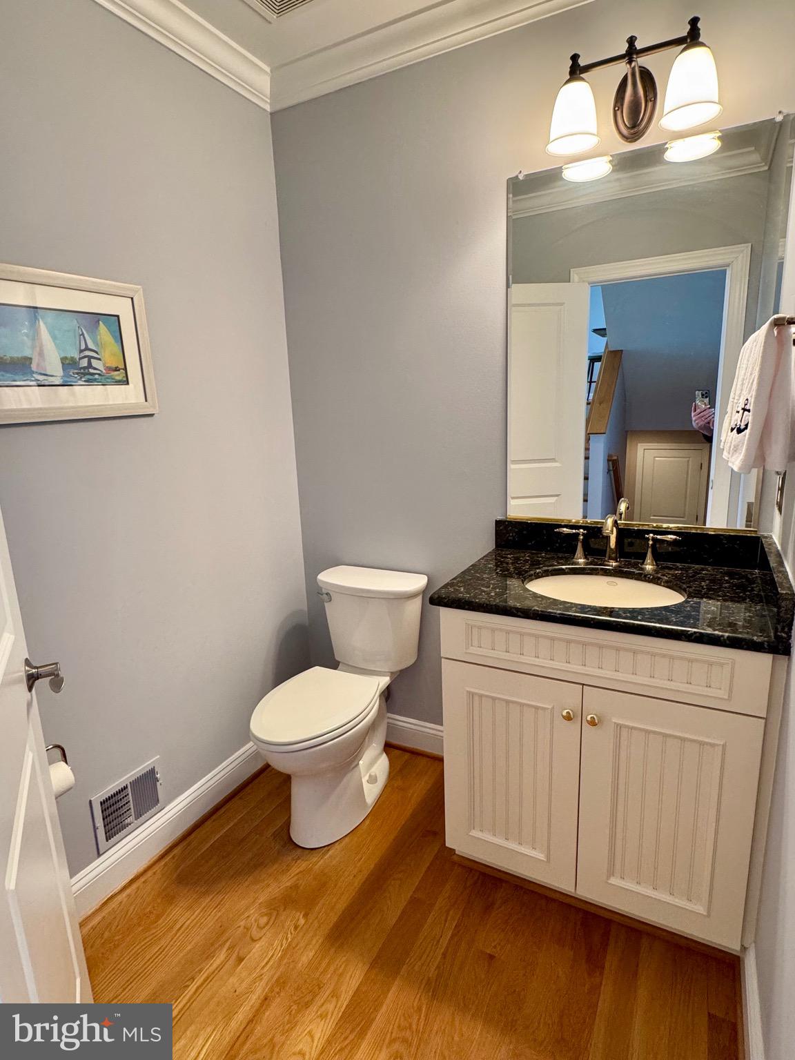 NARROWS POINTE - Residential