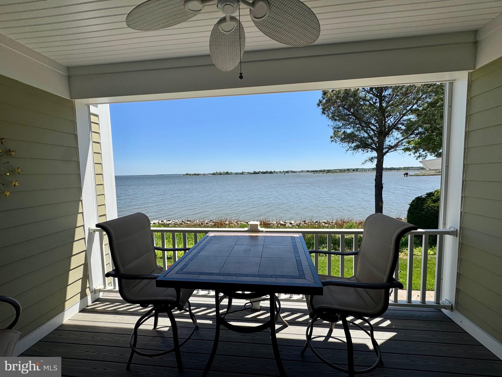 NARROWS POINTE - Residential