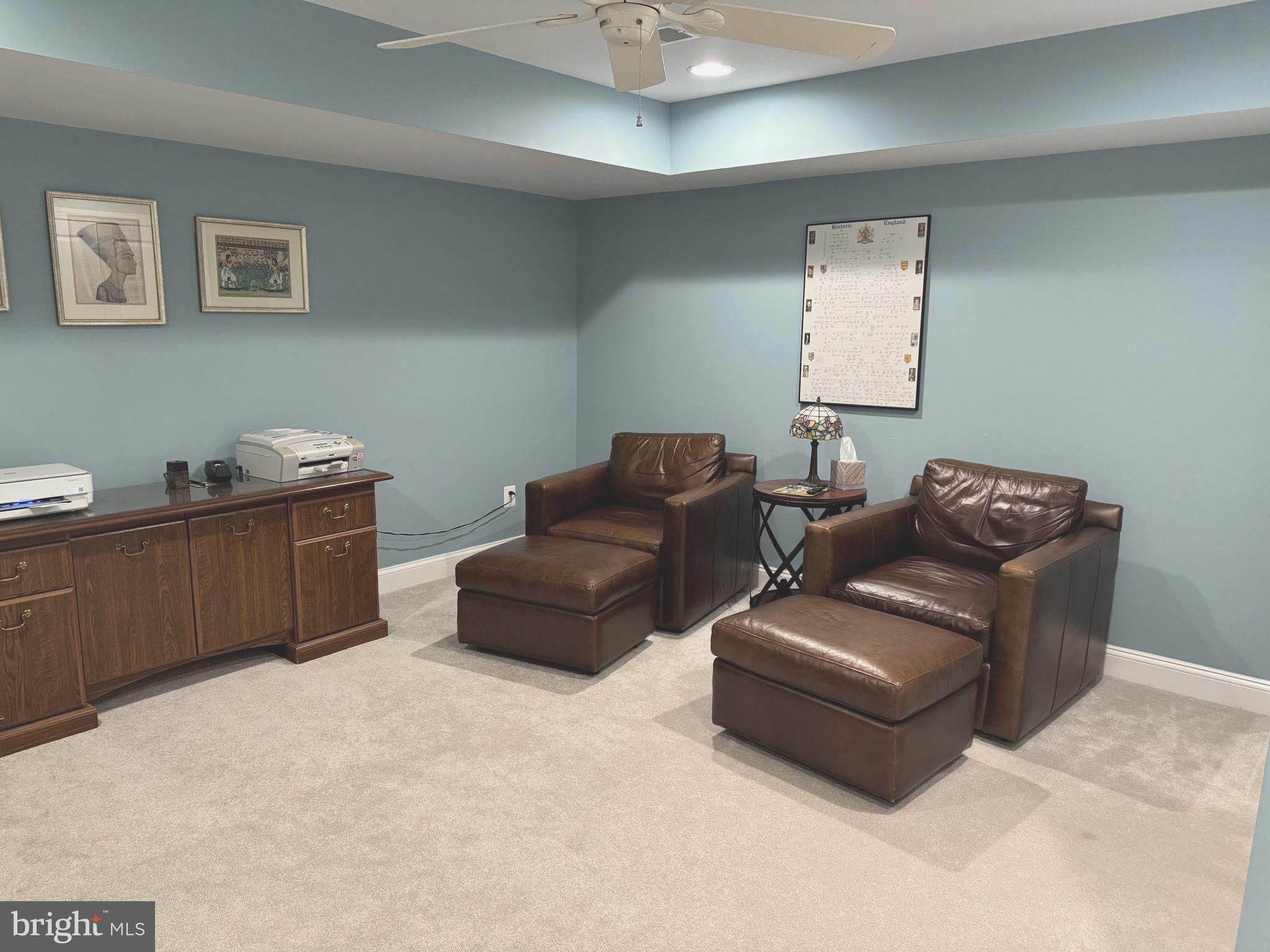 NARROWS POINTE - Residential