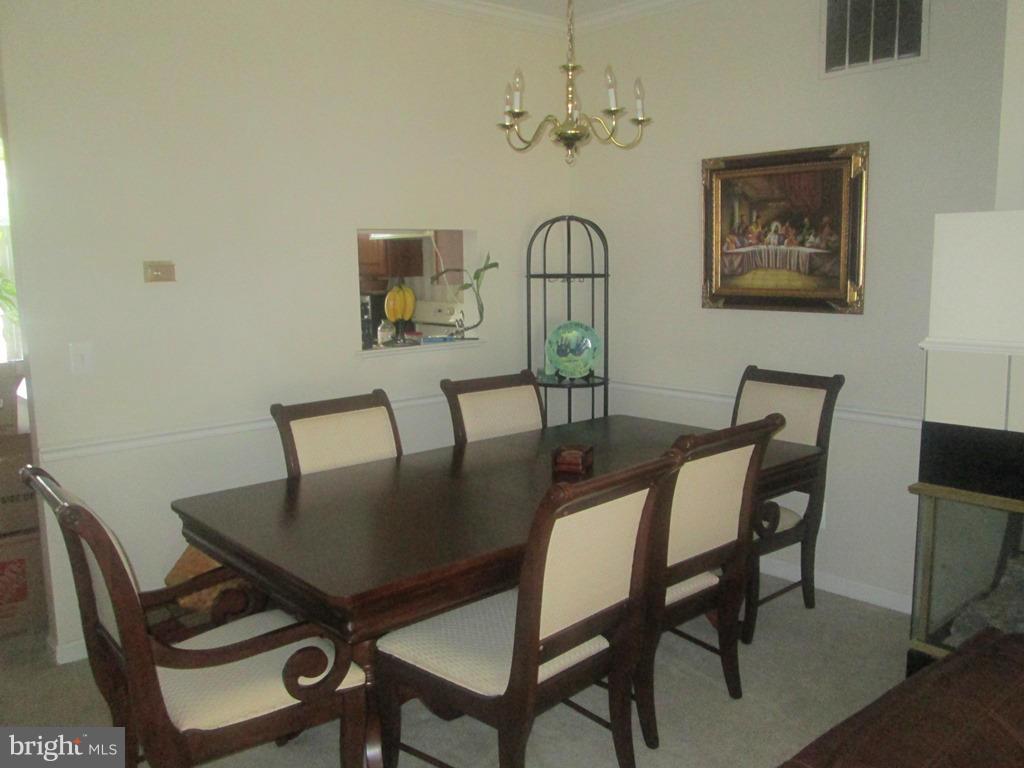 LAKECREST - Residential