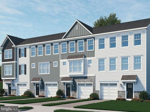 Photo of 306 East Sawyer Ct, ROYERSFORD, PA 19468 (MLS # PAMC2174890)