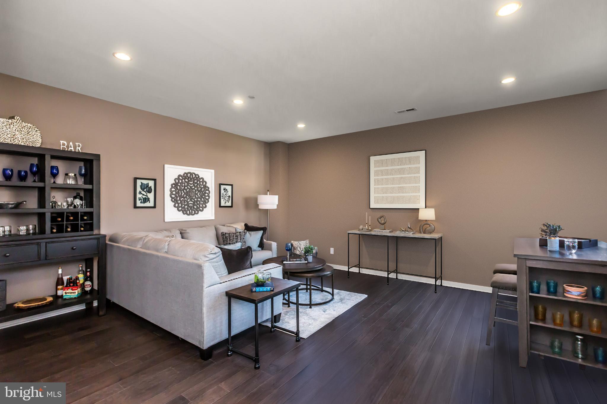 ALDERWOOD RUN - Residential