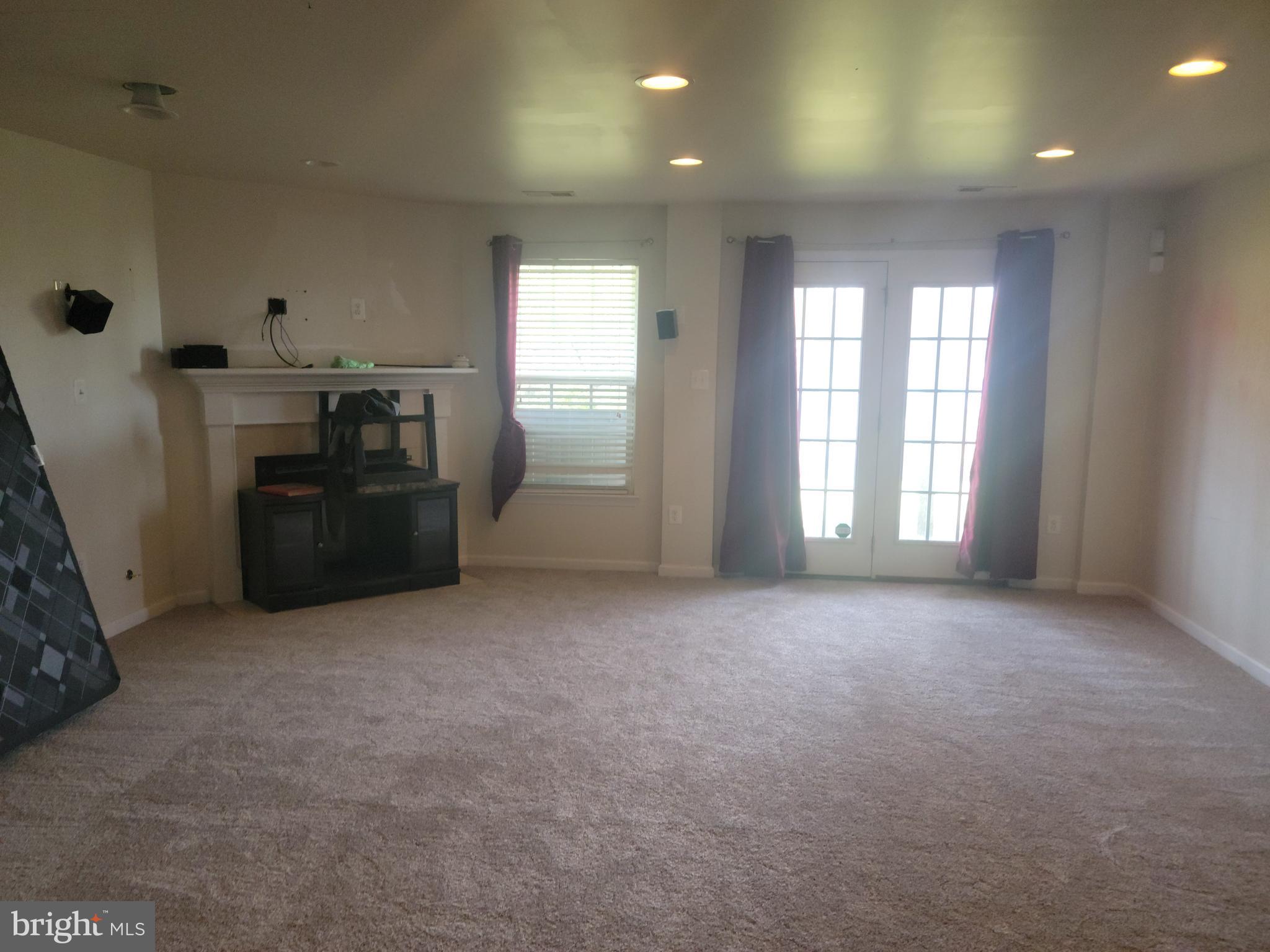 POTOMAC STATION - Residential