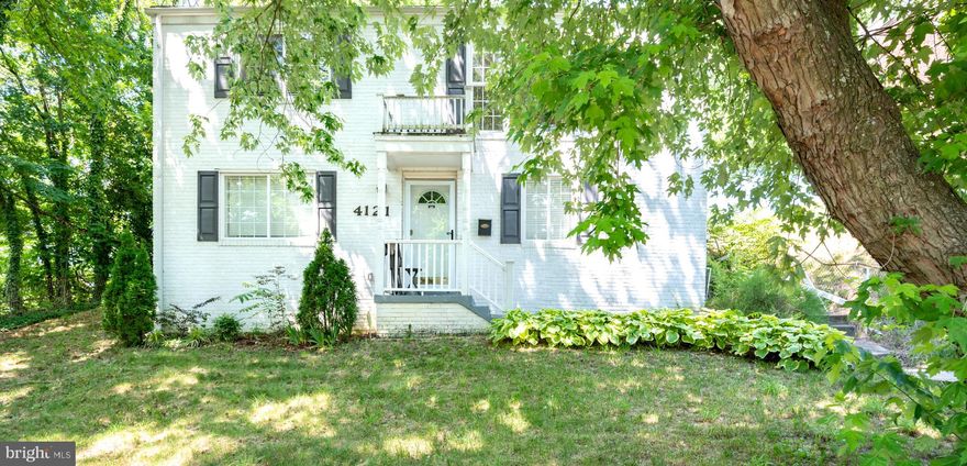 Welcome home to this amazing well maintained 4 bedroom home in Close in Capital Heights location. Just minutes to DC this is a commuter's dream. This home has been tastefully updated with gourmet kitchen with stainless appliances, granite and new cabinetry.    Home also has beautiful hardwood floors in main living area with large picture window and lots of natural light.  Main floor master bedroom has renovated Master bath and walk in closet.  Other three bedrooms are very spacious with ample cloets and renovated additional 2 full baths.  This classic yet updated home is a perfect choice with a nice private lot that incorporates good size fenced rear lot as well. Must See. Over 2000 sq ft of living space at a great price. Whole house has recently been painted!!! All TVS stay with the home .