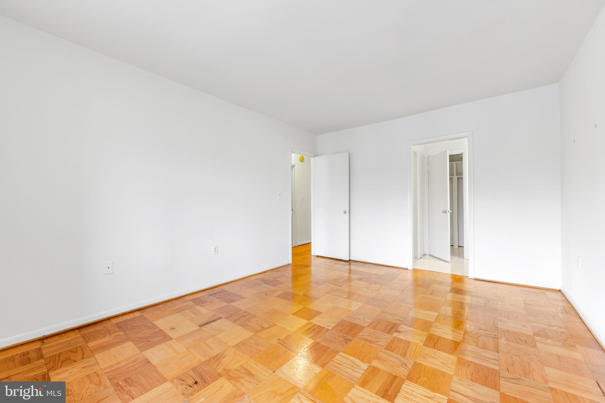 CROSS KEYS - Residential Lease