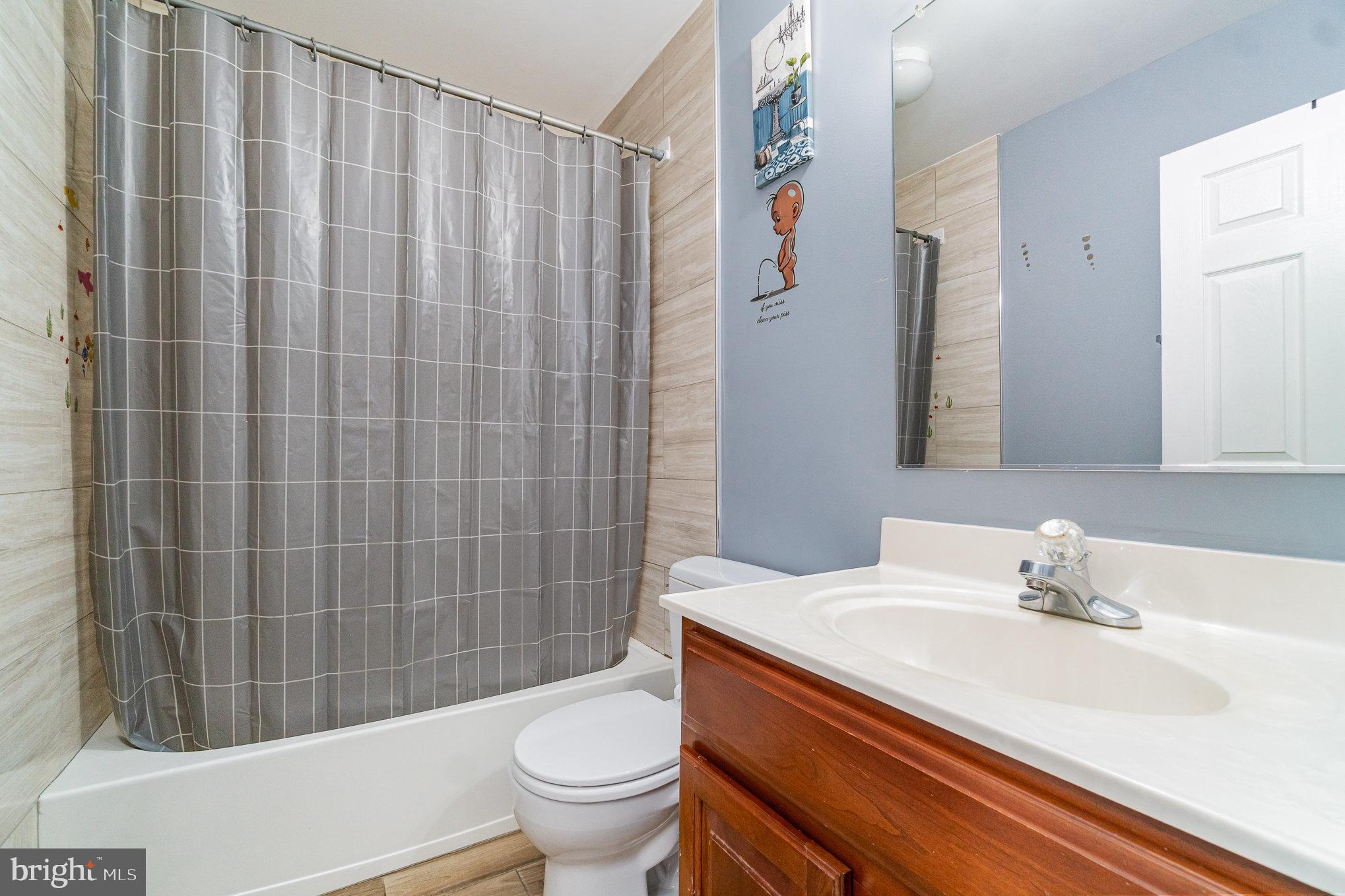 WAYSIDE VILLAGE - Residential