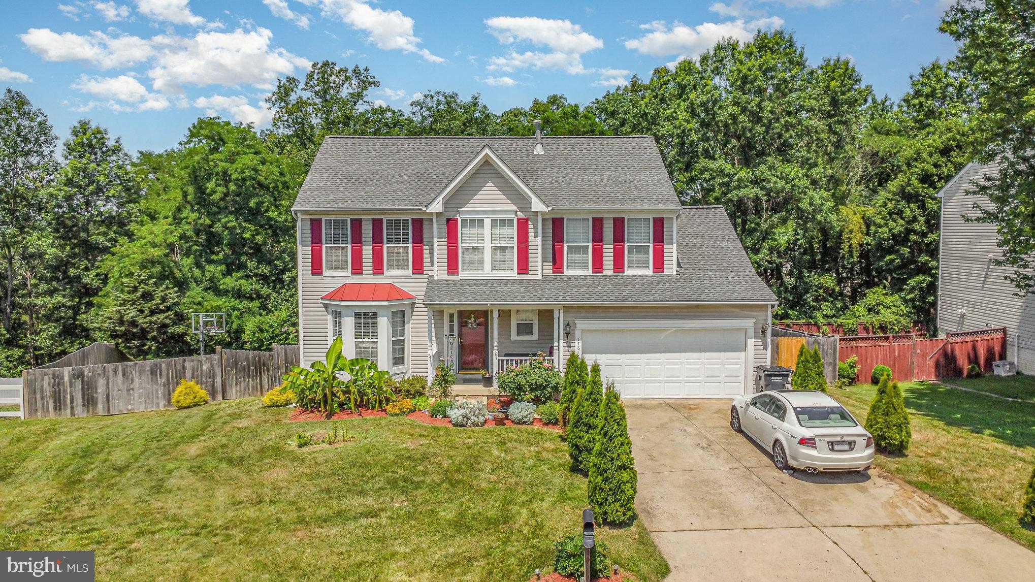 WAYSIDE VILLAGE - Residential