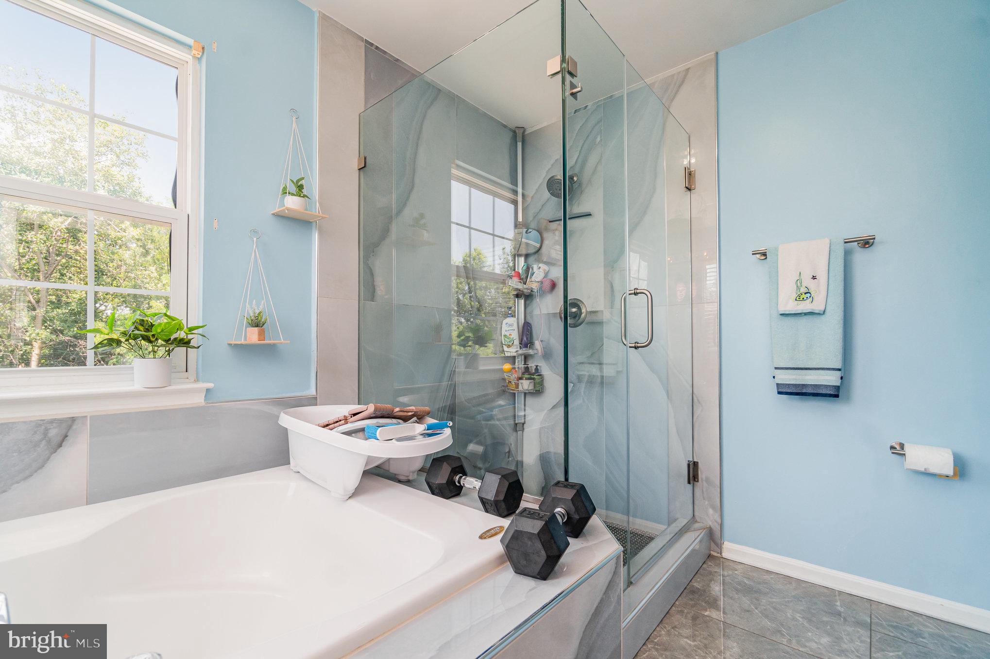 WAYSIDE VILLAGE - Residential