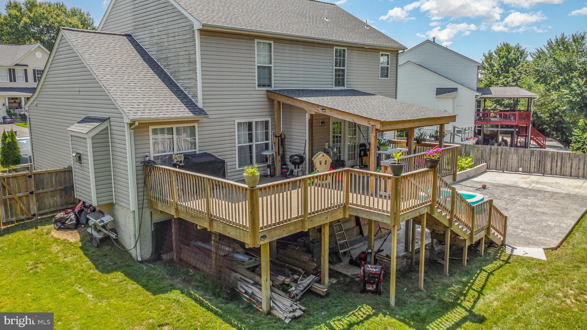 WAYSIDE VILLAGE - Residential