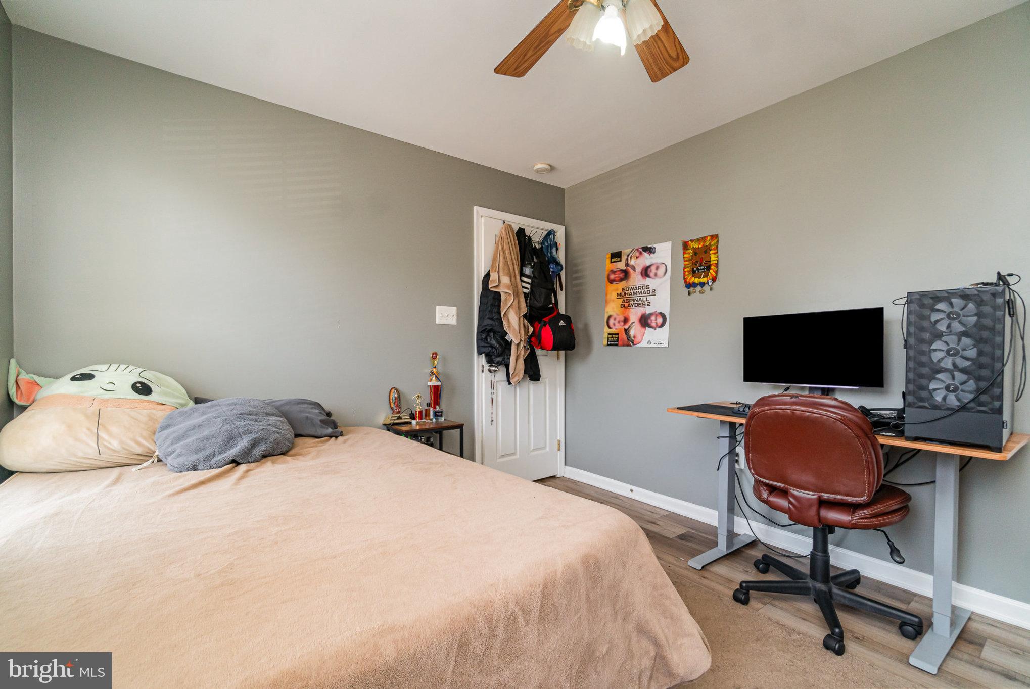 WAYSIDE VILLAGE - Residential