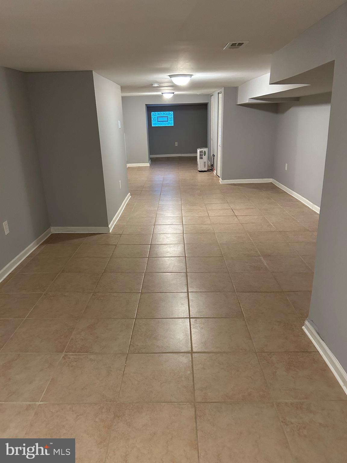 WALNUT HILL - Residential Lease