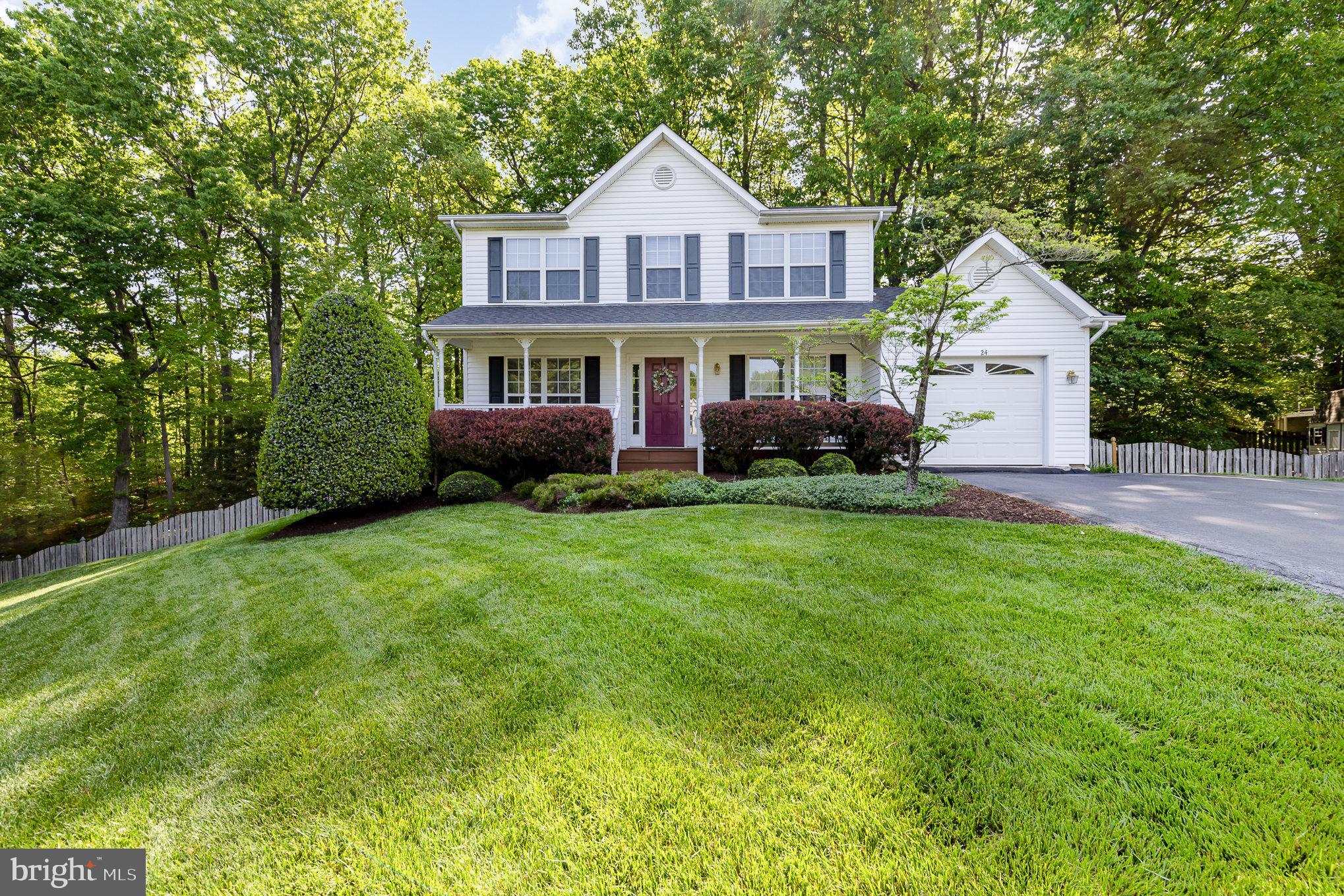 STONE RIVER - Residential