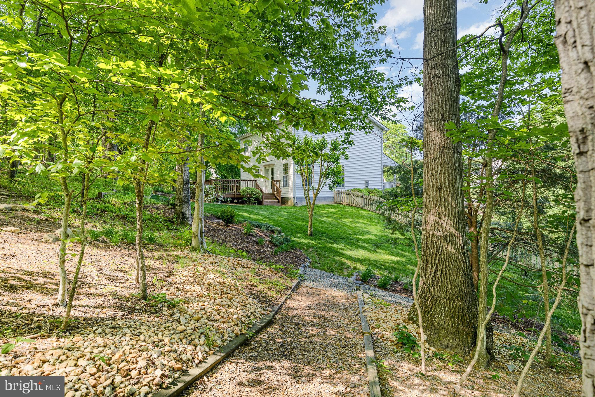 STONE RIVER - Residential