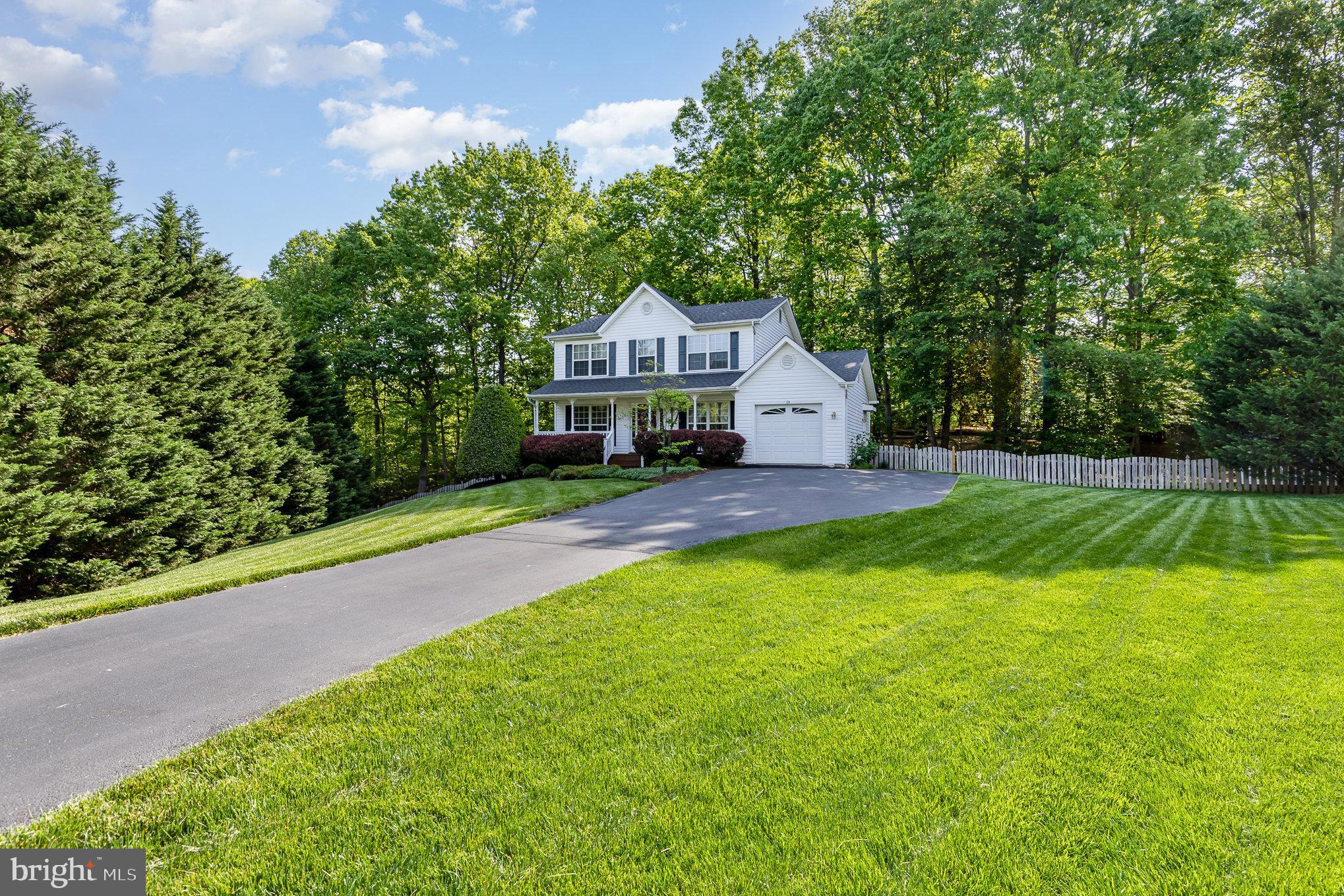 STONE RIVER - Residential