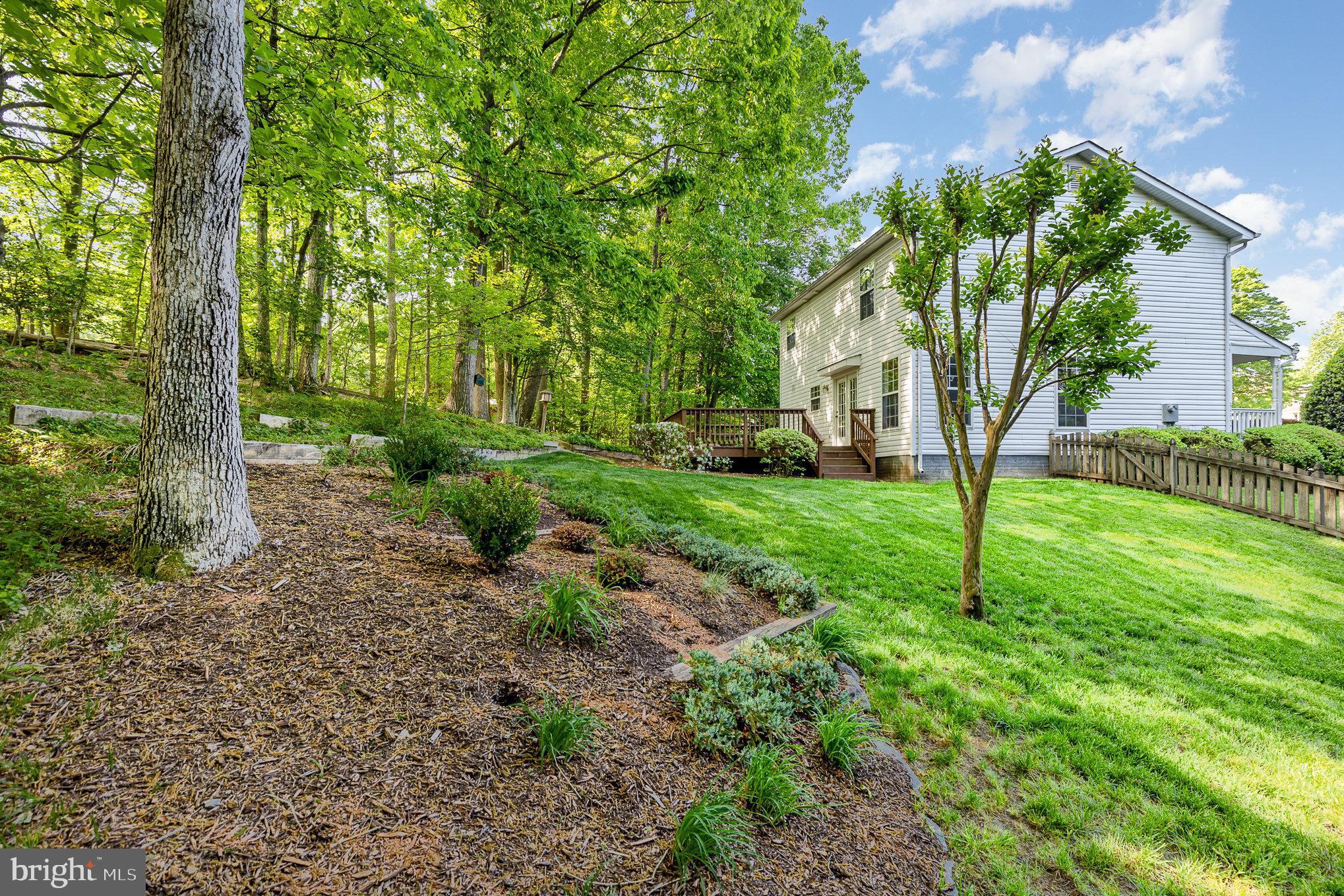 STONE RIVER - Residential