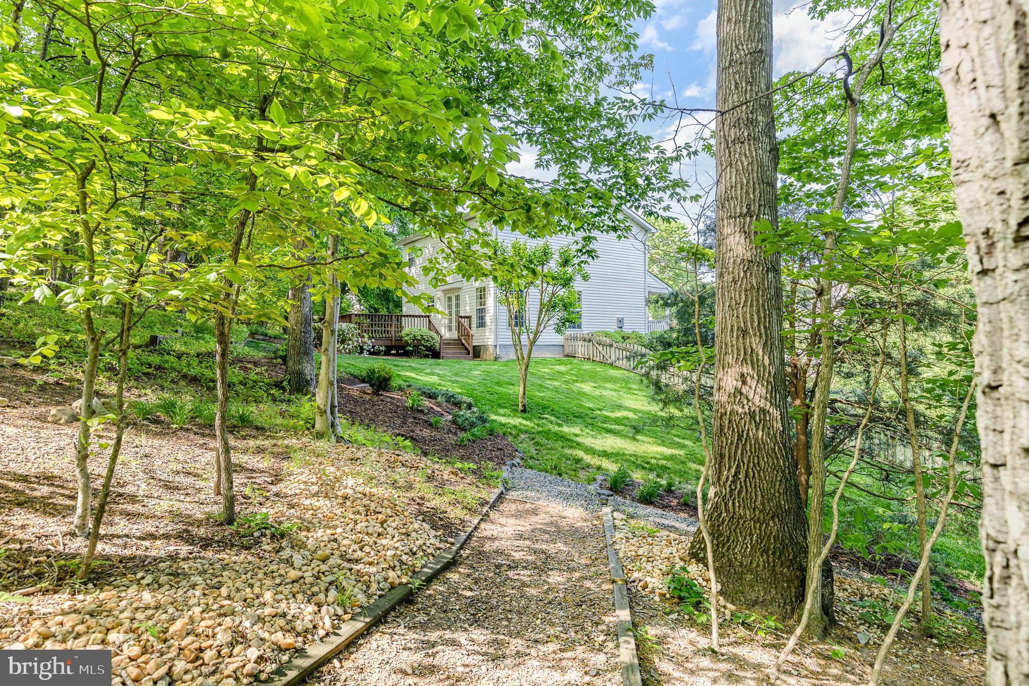 STONE RIVER - Residential