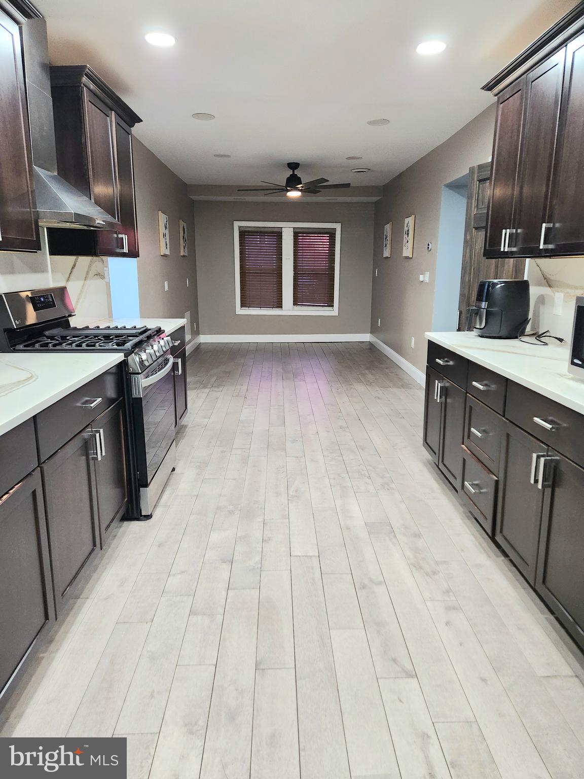 210 WHITE HORSE PIKE 2ND FLOOR