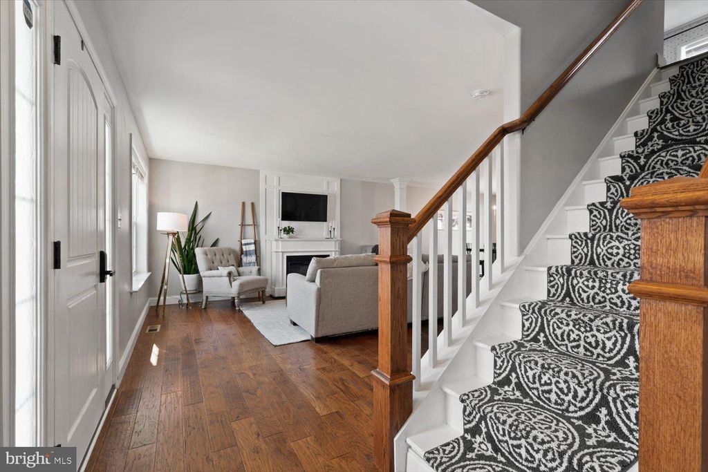 Photo of 803 WESTBROOKE DR, ELIZABETHTOWN, PA 17022 (MLS # PALA2033186)