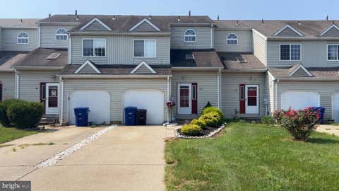 Townhouse For Rent - 11 Caraway Court<br/> Burlington County, LUMBERTON, NJ 08048