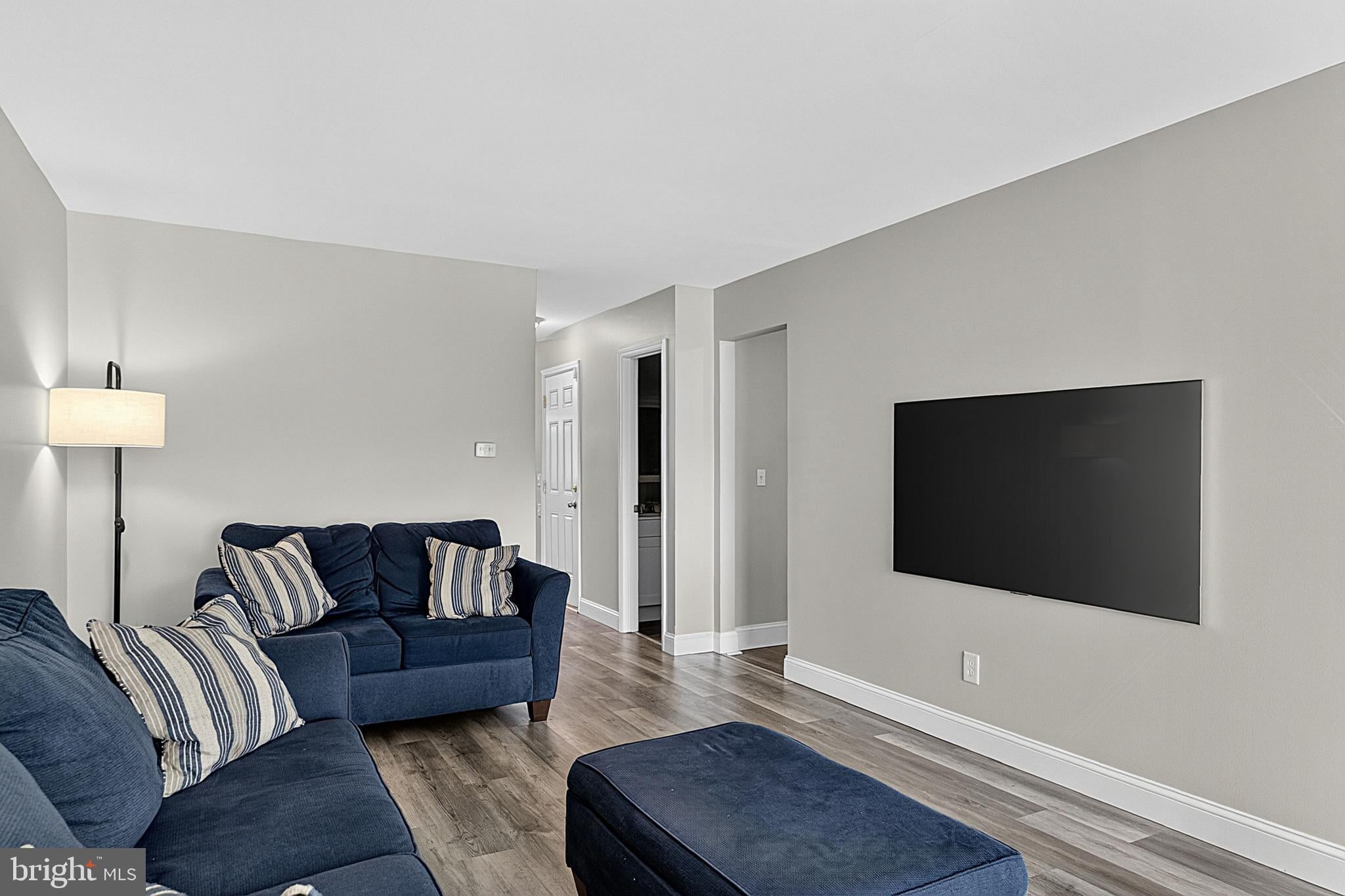 11 CARAWAY COURT